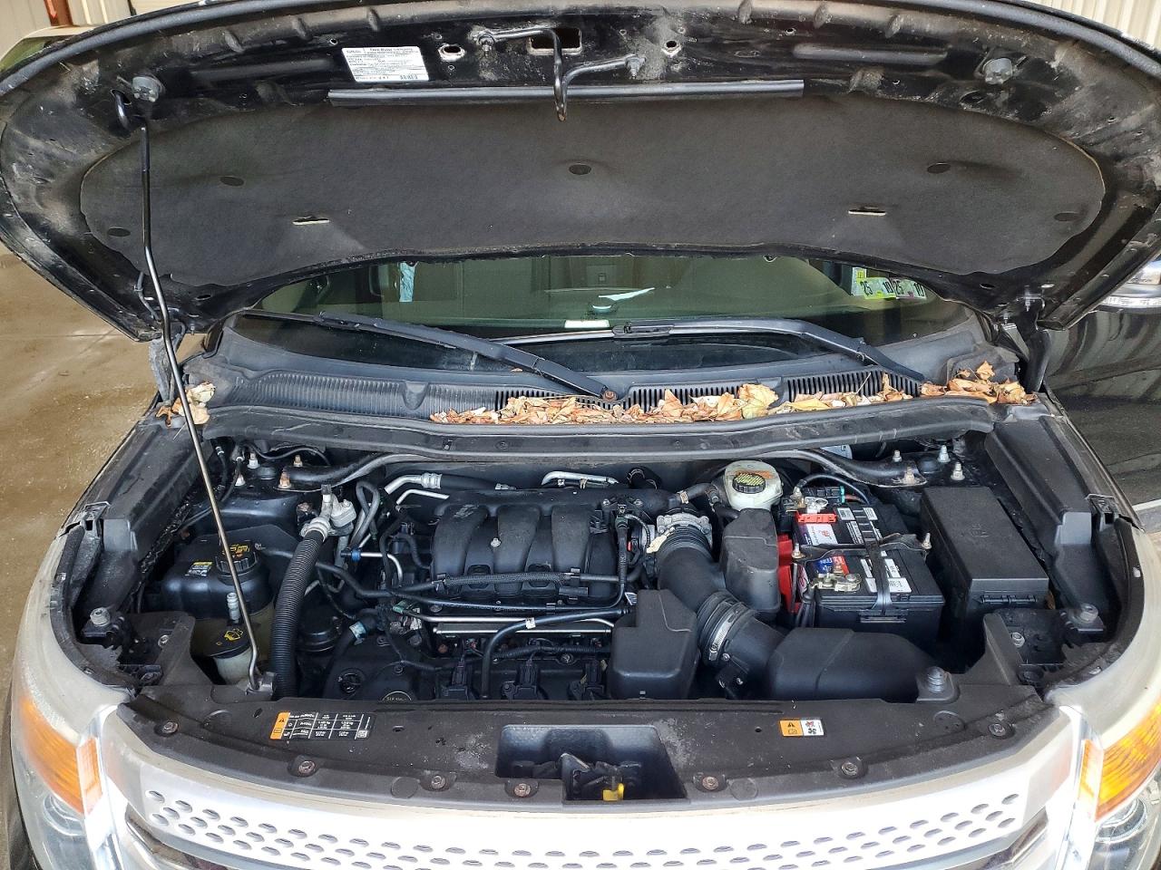 2015 FORD EXPLORER XLT photo 12