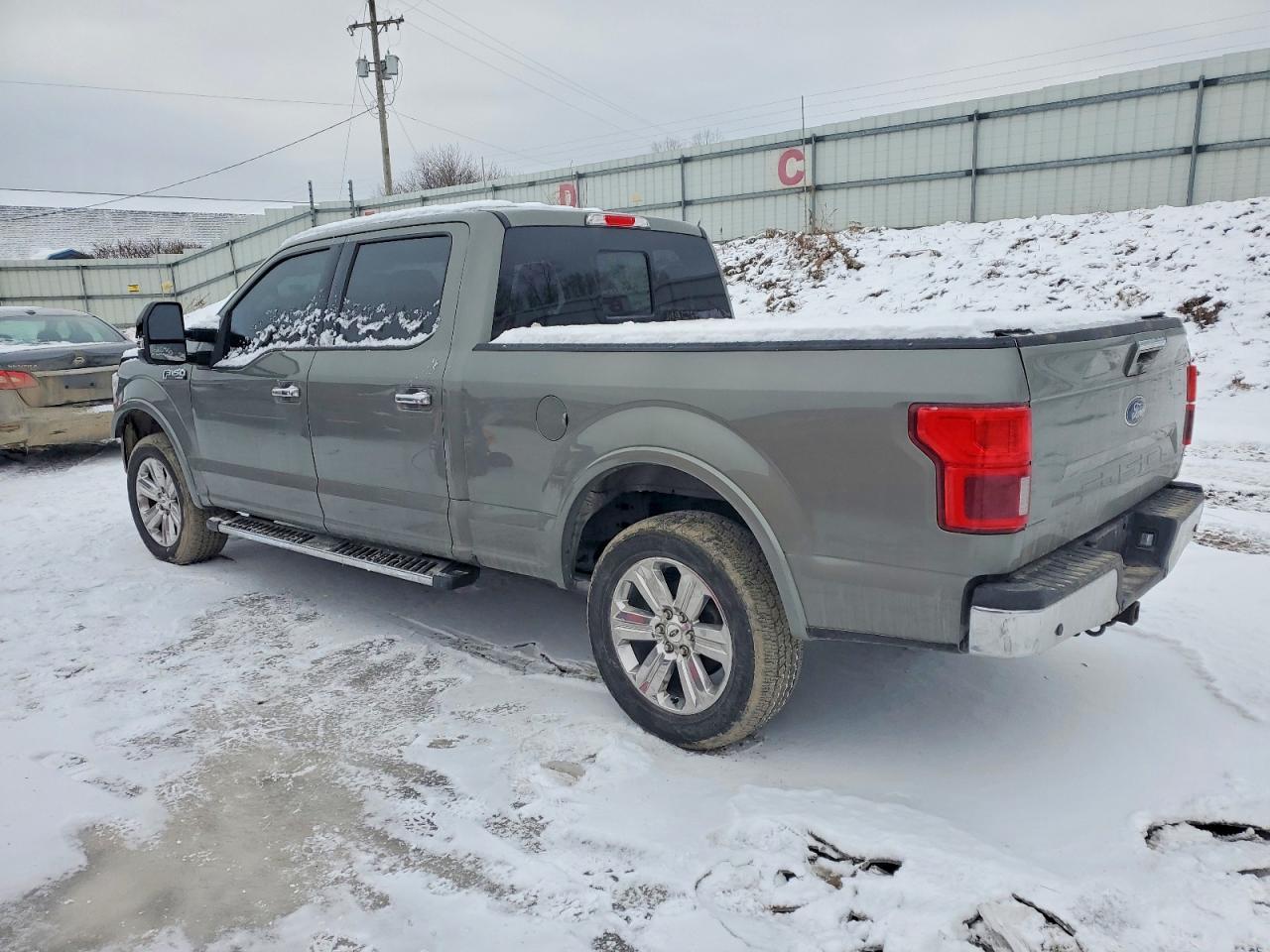 2019 FORD F150 SUPERCREW photo 2