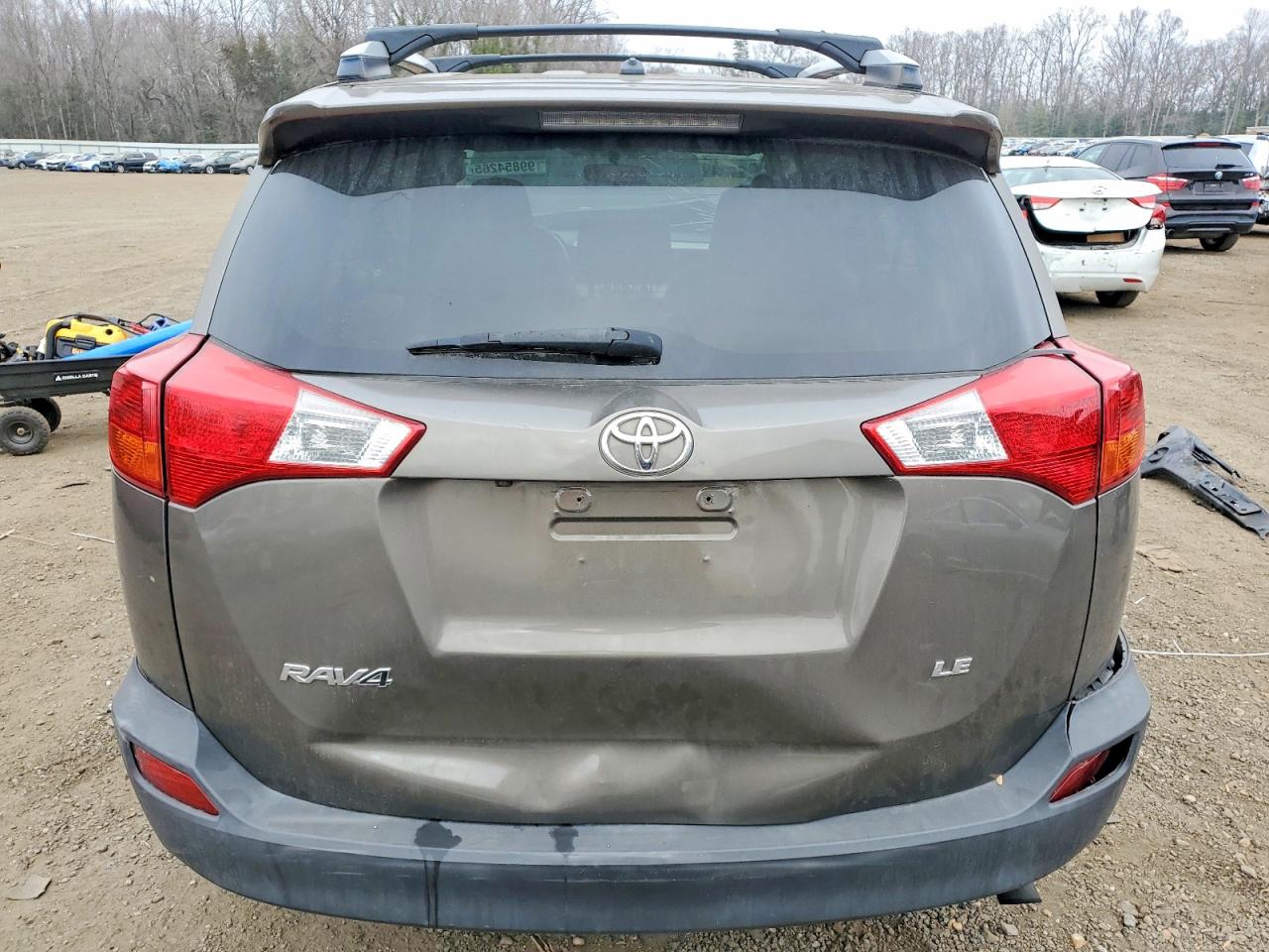 2013 TOYOTA RAV4 LE photo 6