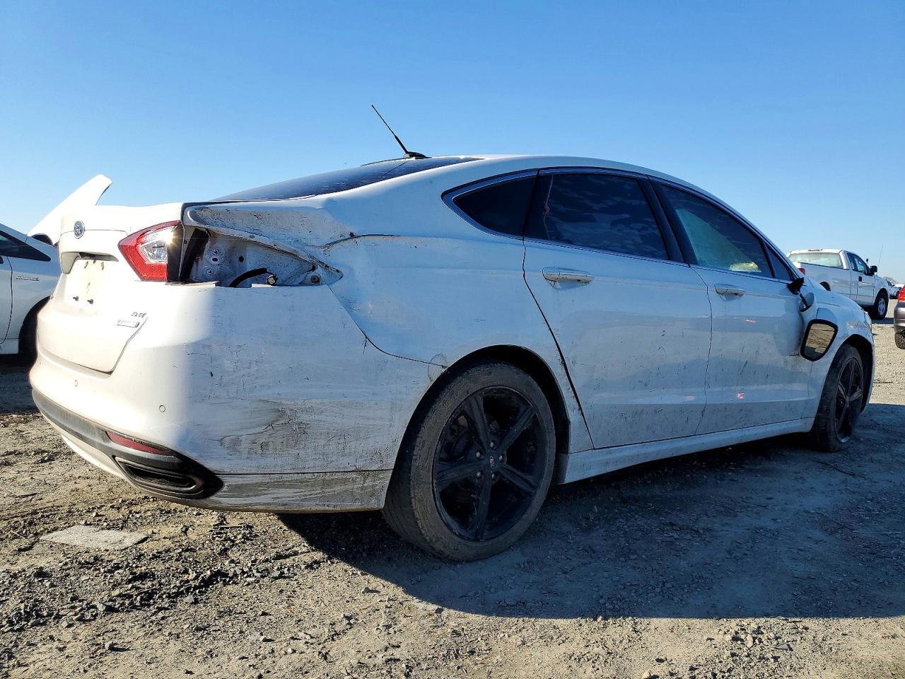 2016 FORD FUSION SE photo 3