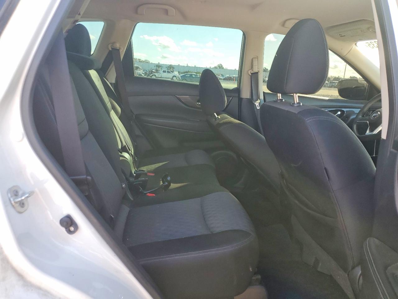 2017 NISSAN ROGUE S photo 11