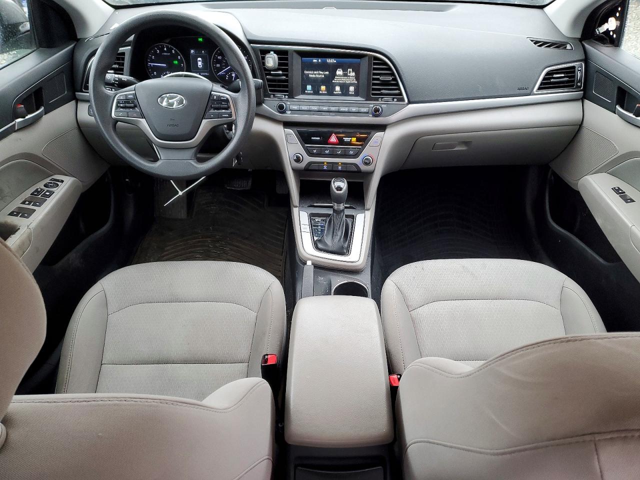 2018 HYUNDAI ELANTRA SEL photo 8