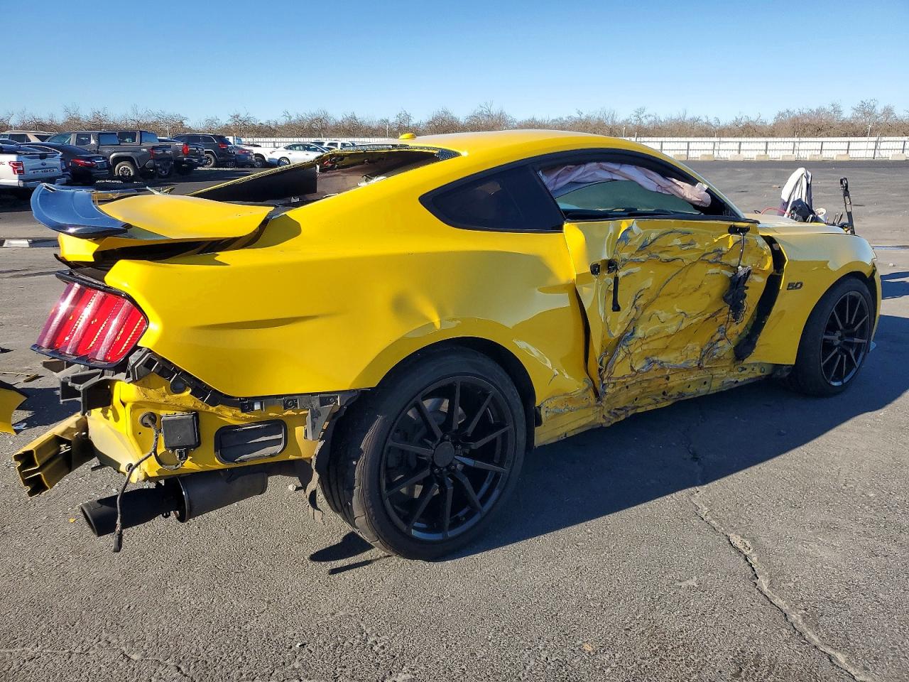 2015 FORD MUSTANG GT photo 3