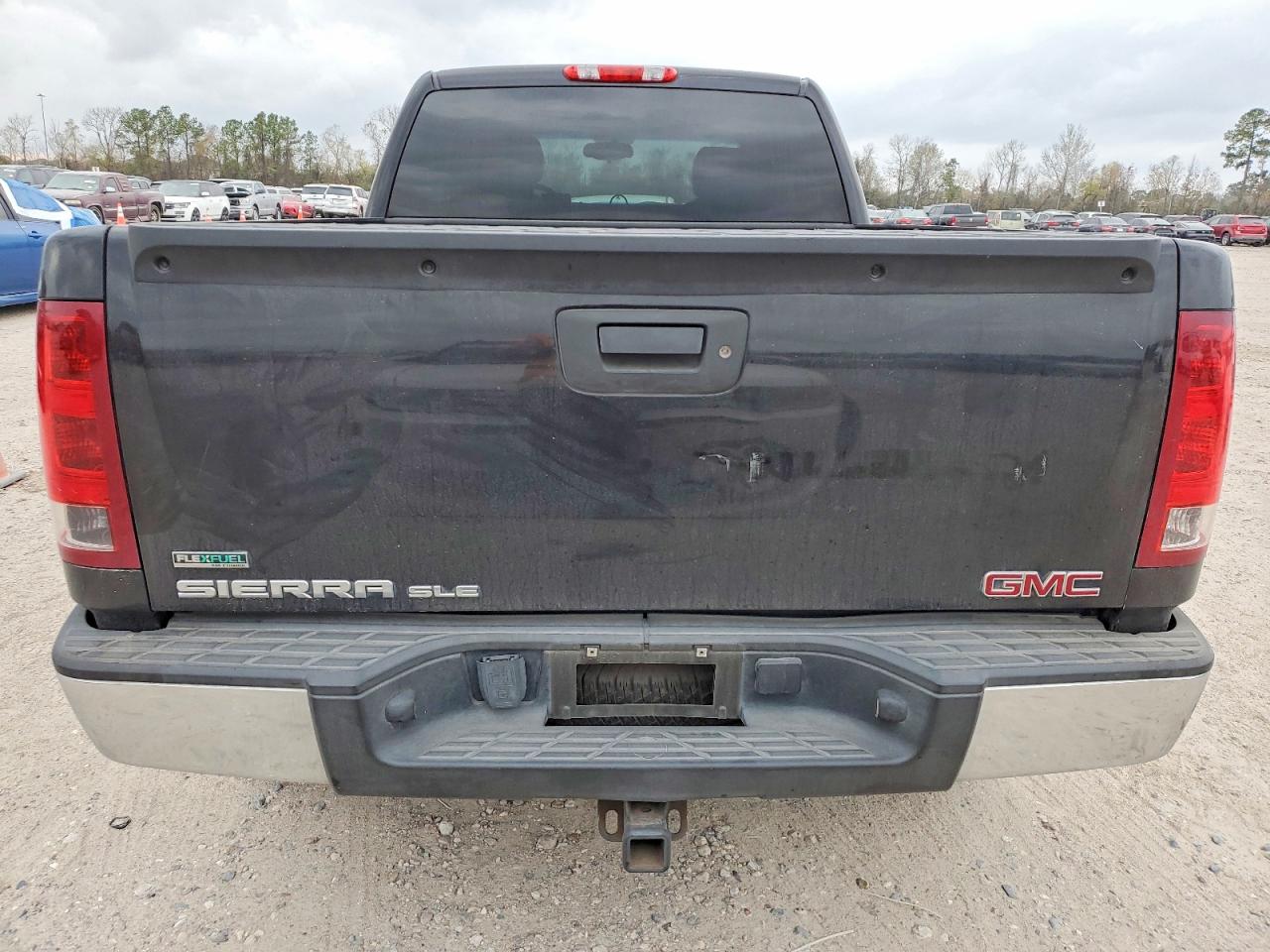 2011 GMC SIERRA C1500 SLE photo 6