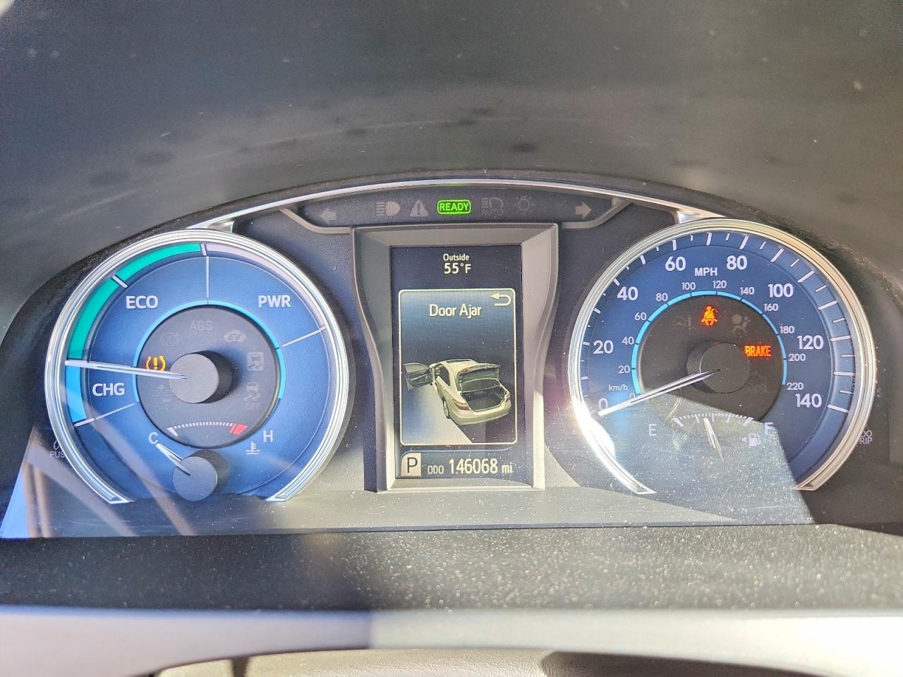 2016 TOYOTA CAMRY HYBRID photo 9