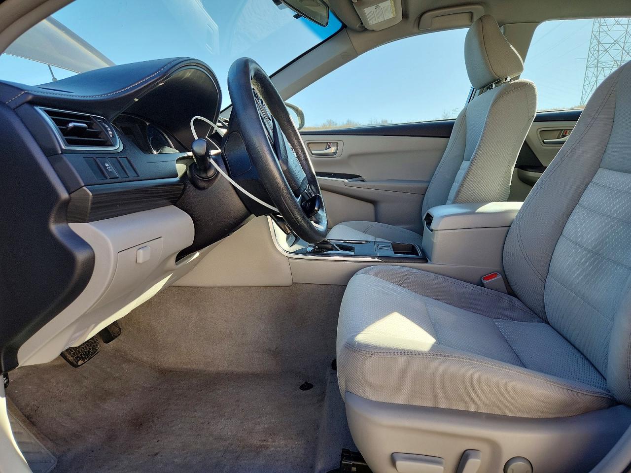 2016 TOYOTA CAMRY HYBRID photo 7