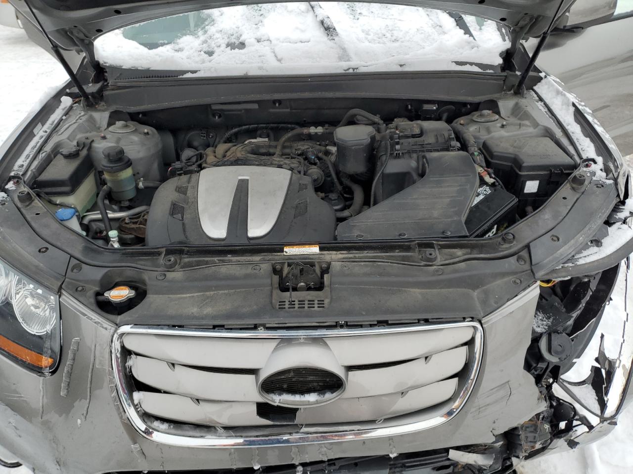 2011 HYUNDAI SANTA FE SE photo 34