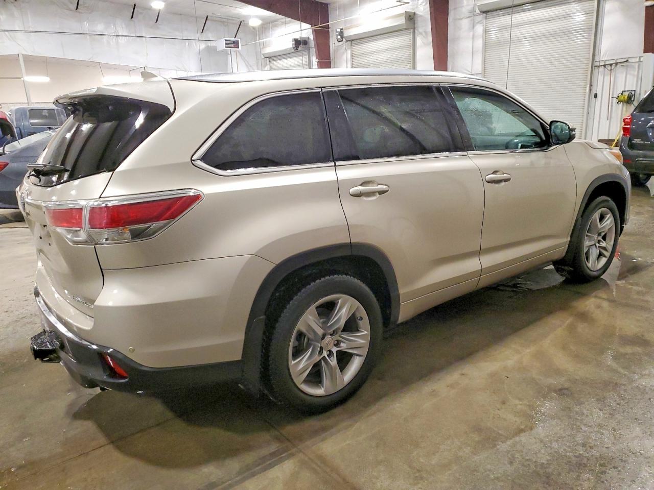 2014 TOYOTA HIGHLANDER LIMITED photo 3
