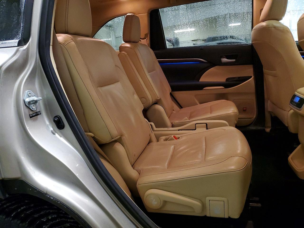 2014 TOYOTA HIGHLANDER LIMITED photo 11