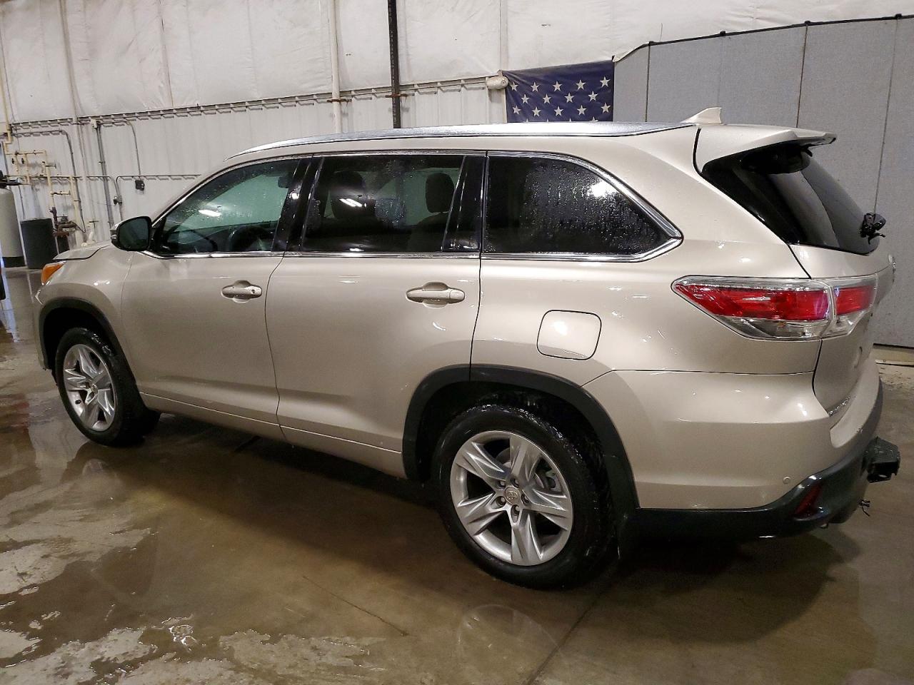 2014 TOYOTA HIGHLANDER LIMITED photo 2