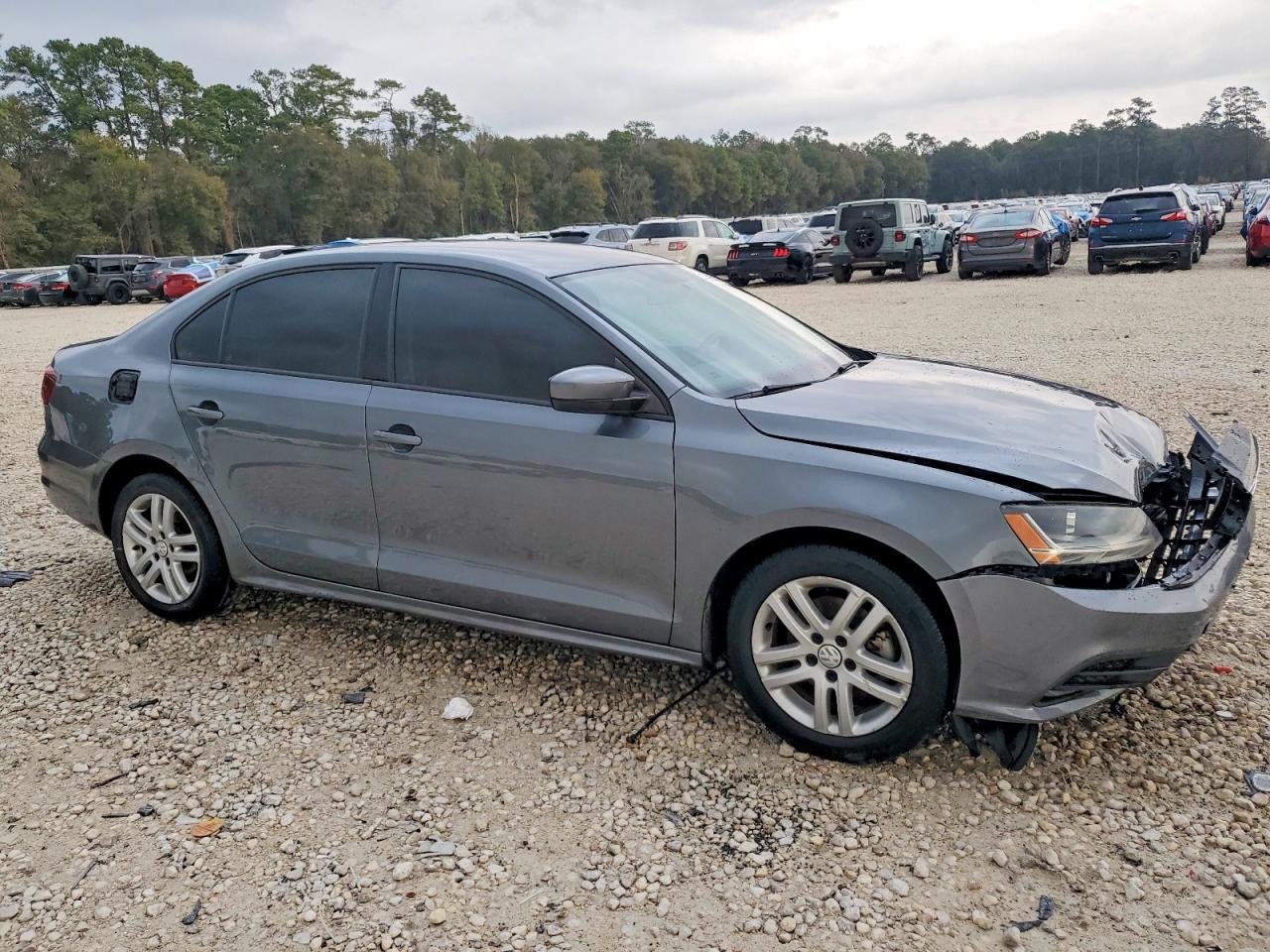 2018 VOLKSWAGEN JETTA S photo 4