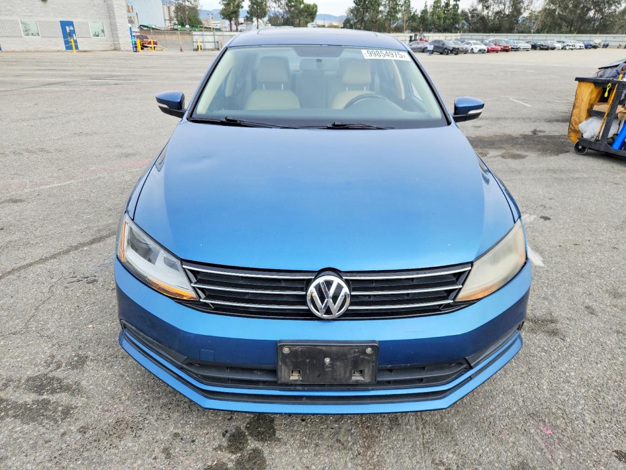 2017 VOLKSWAGEN JETTA SE photo 5
