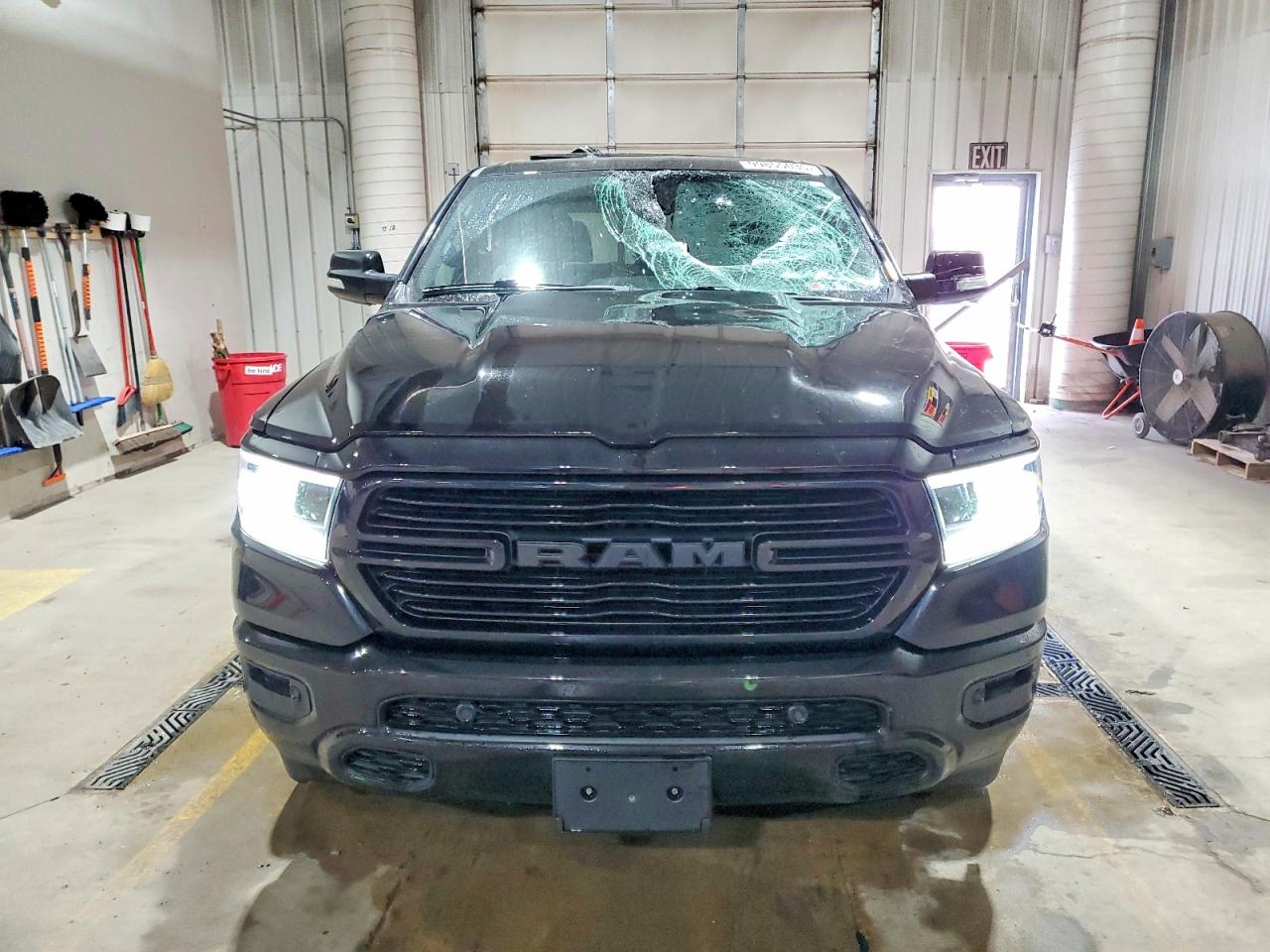 2019 RAM 1500 BIG HORN/LONE STAR photo 5