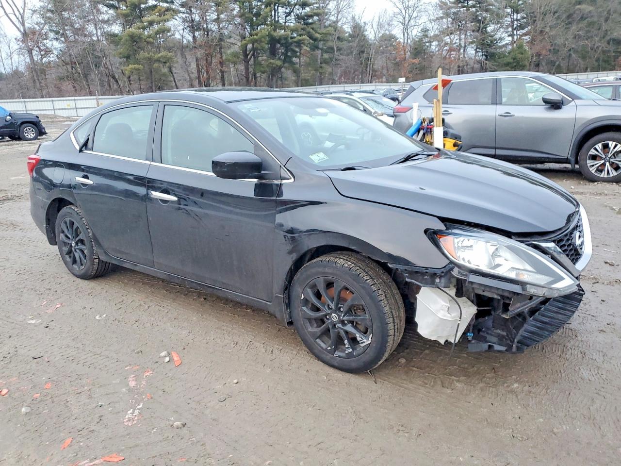 2018 NISSAN SENTRA S photo 4