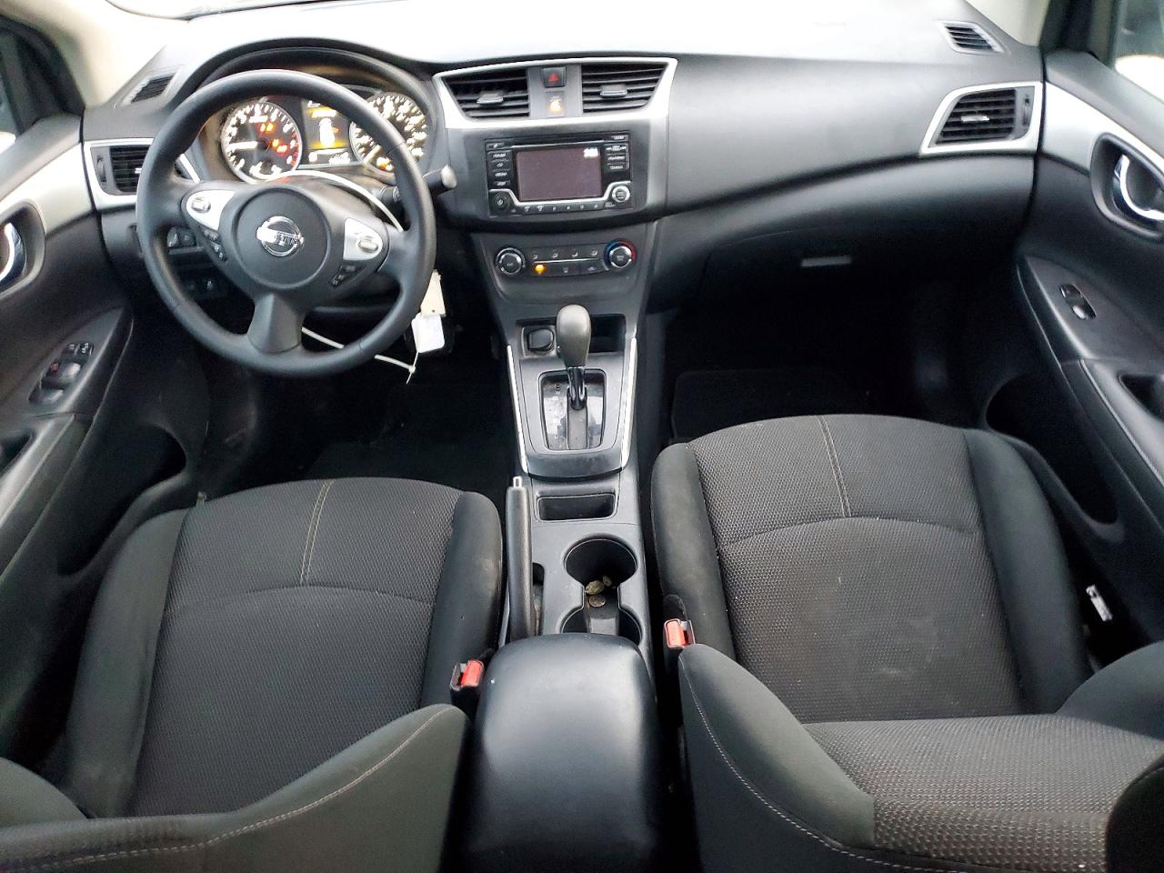 2018 NISSAN SENTRA S photo 8