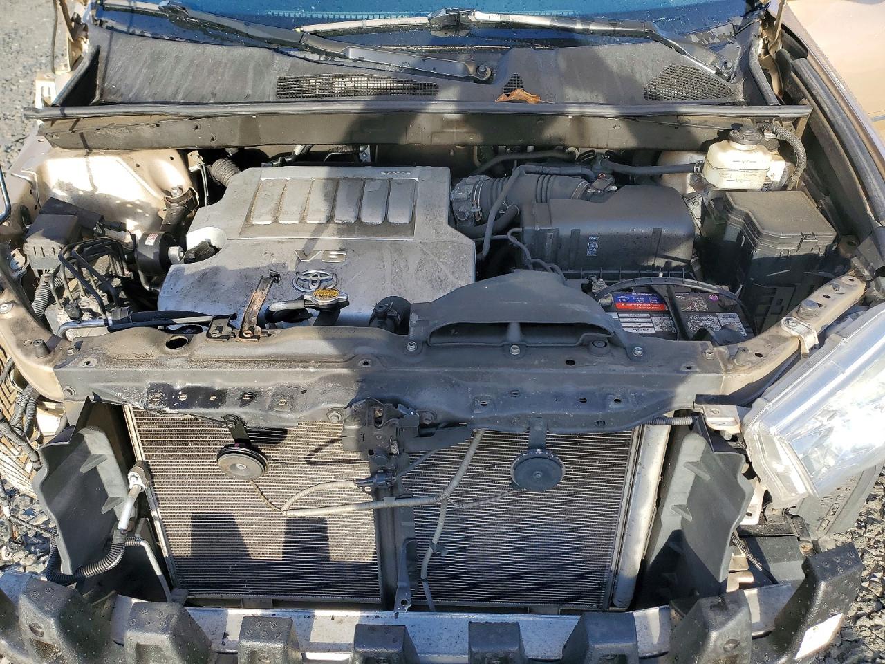 2013 TOYOTA HIGHLANDER BASE photo 23