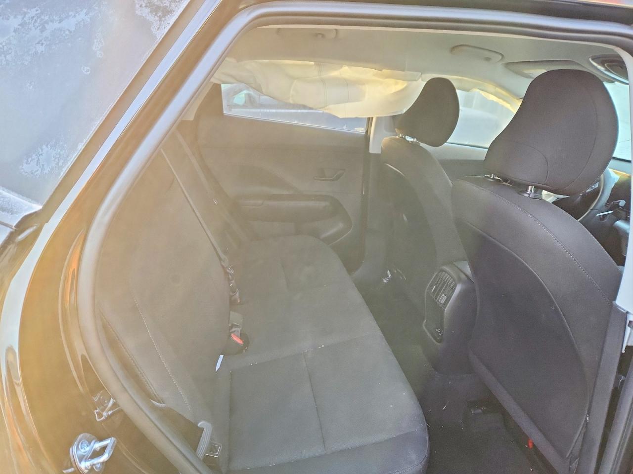 2025 HYUNDAI KONA SEL photo 19