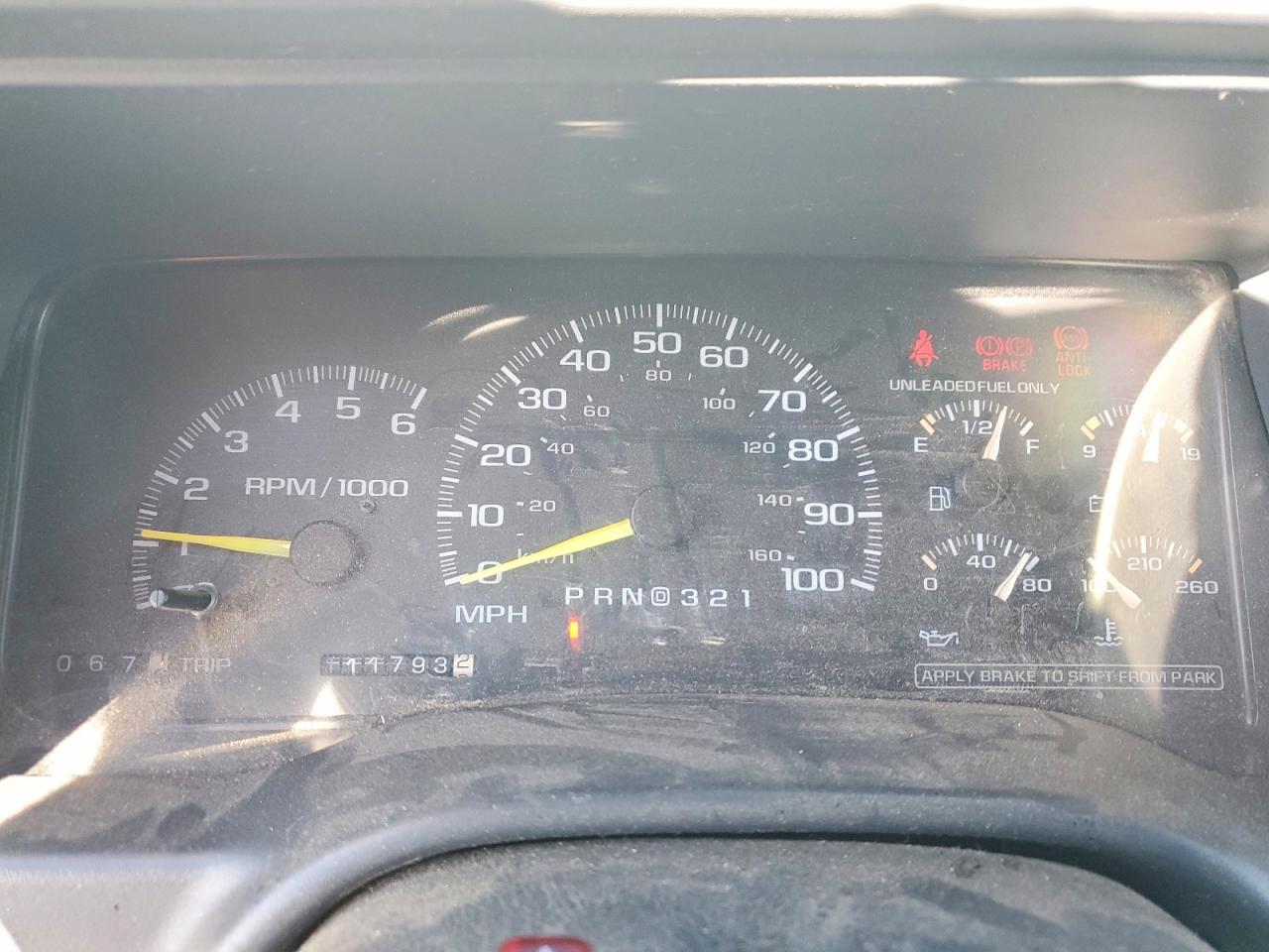 1999 CHEVROLET GMT-400 K2500 photo 9