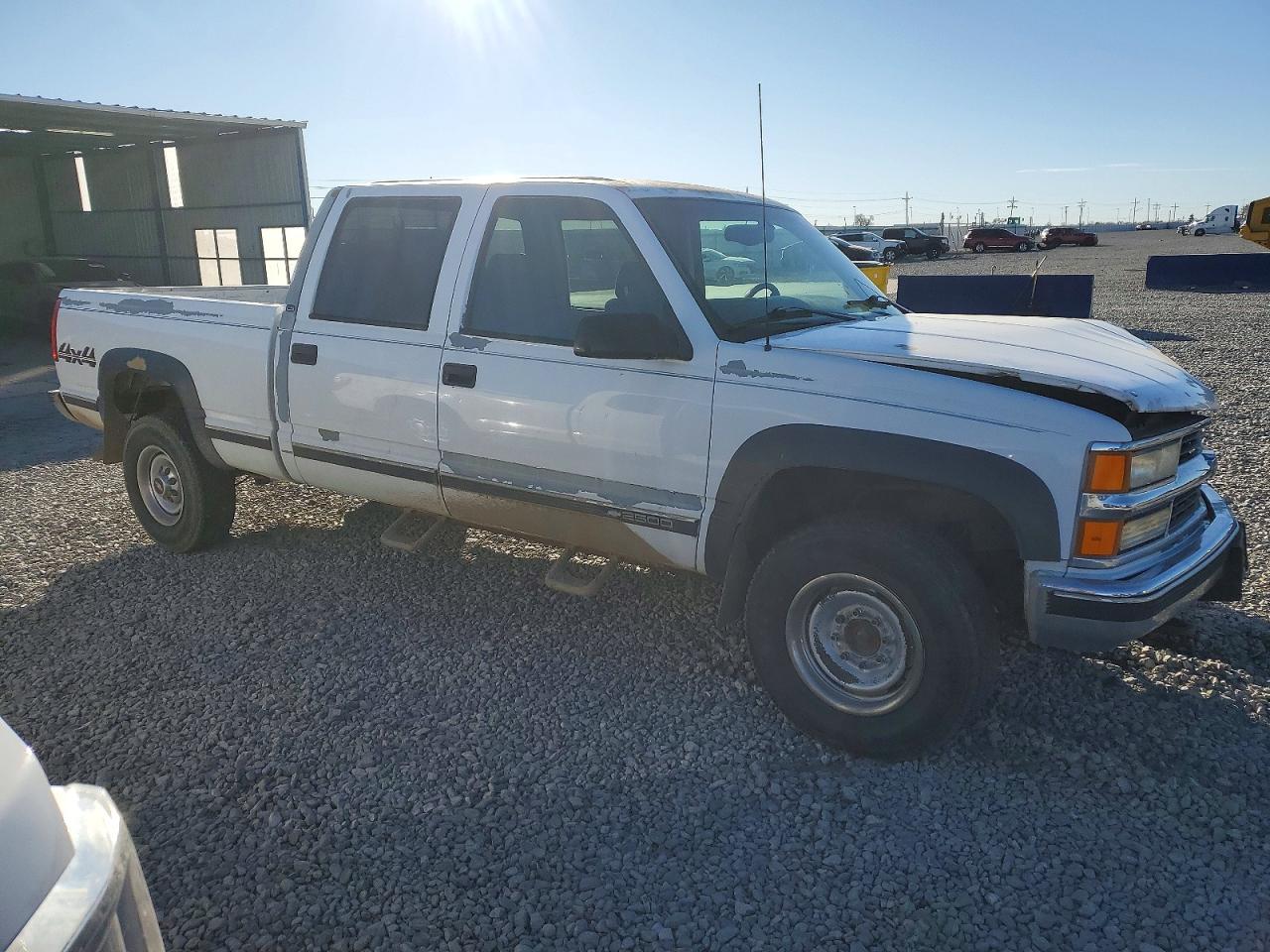 1999 CHEVROLET GMT-400 K2500 photo 4