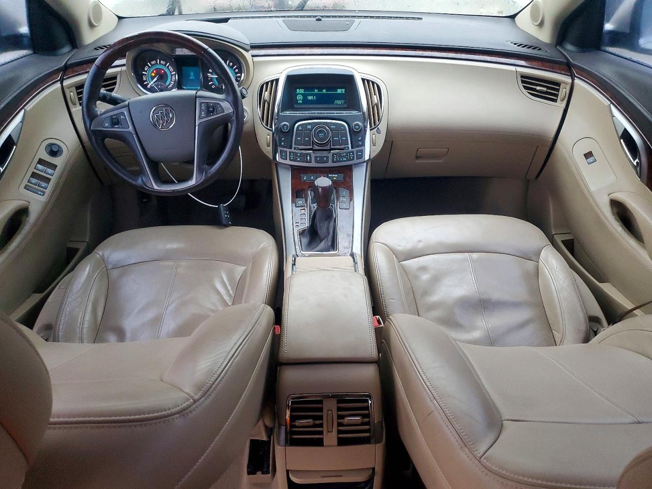 2010 BUICK LACROSSE CXL photo 22