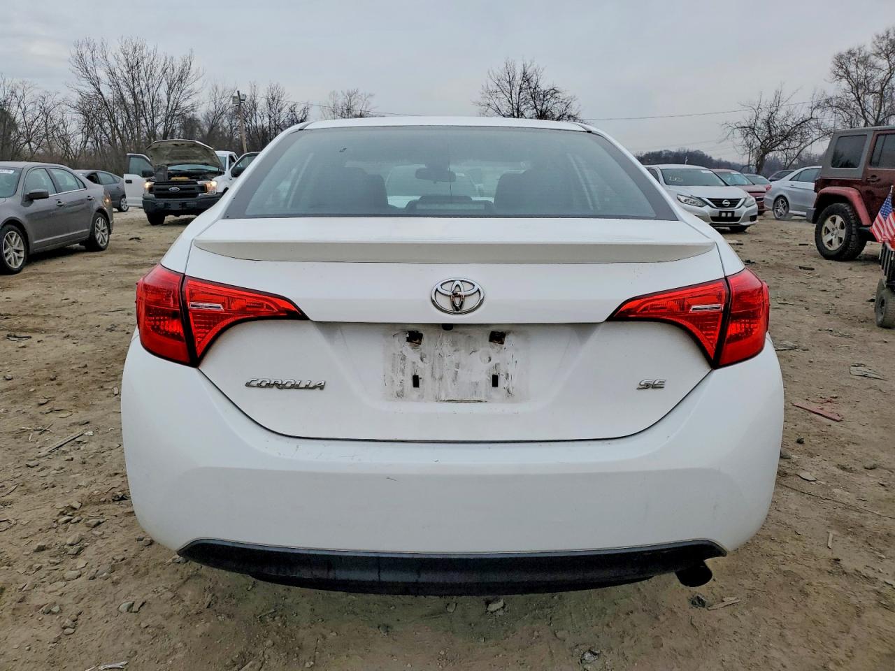 2017 TOYOTA COROLLA L photo 6