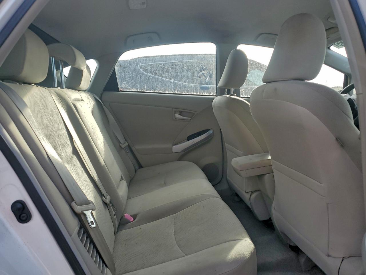 2011 TOYOTA PRIUS photo 10