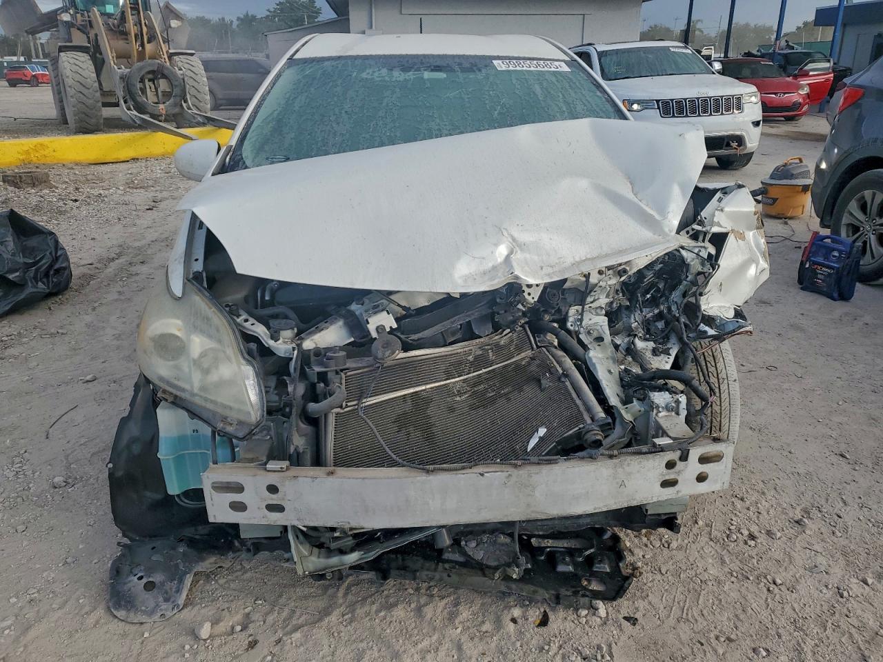 2011 TOYOTA PRIUS photo 5