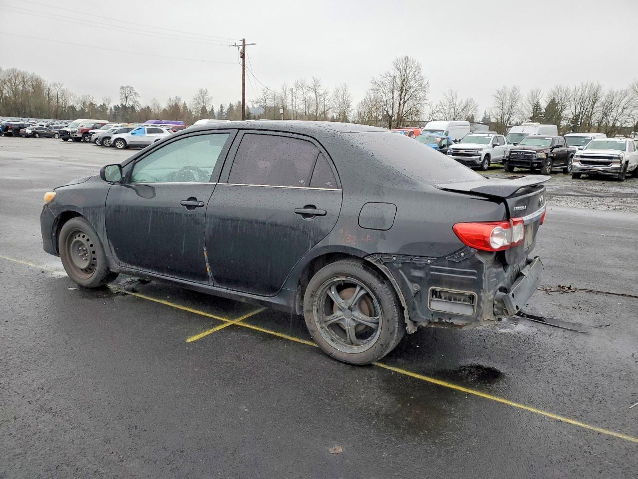2013 TOYOTA COROLLA BASE photo 2