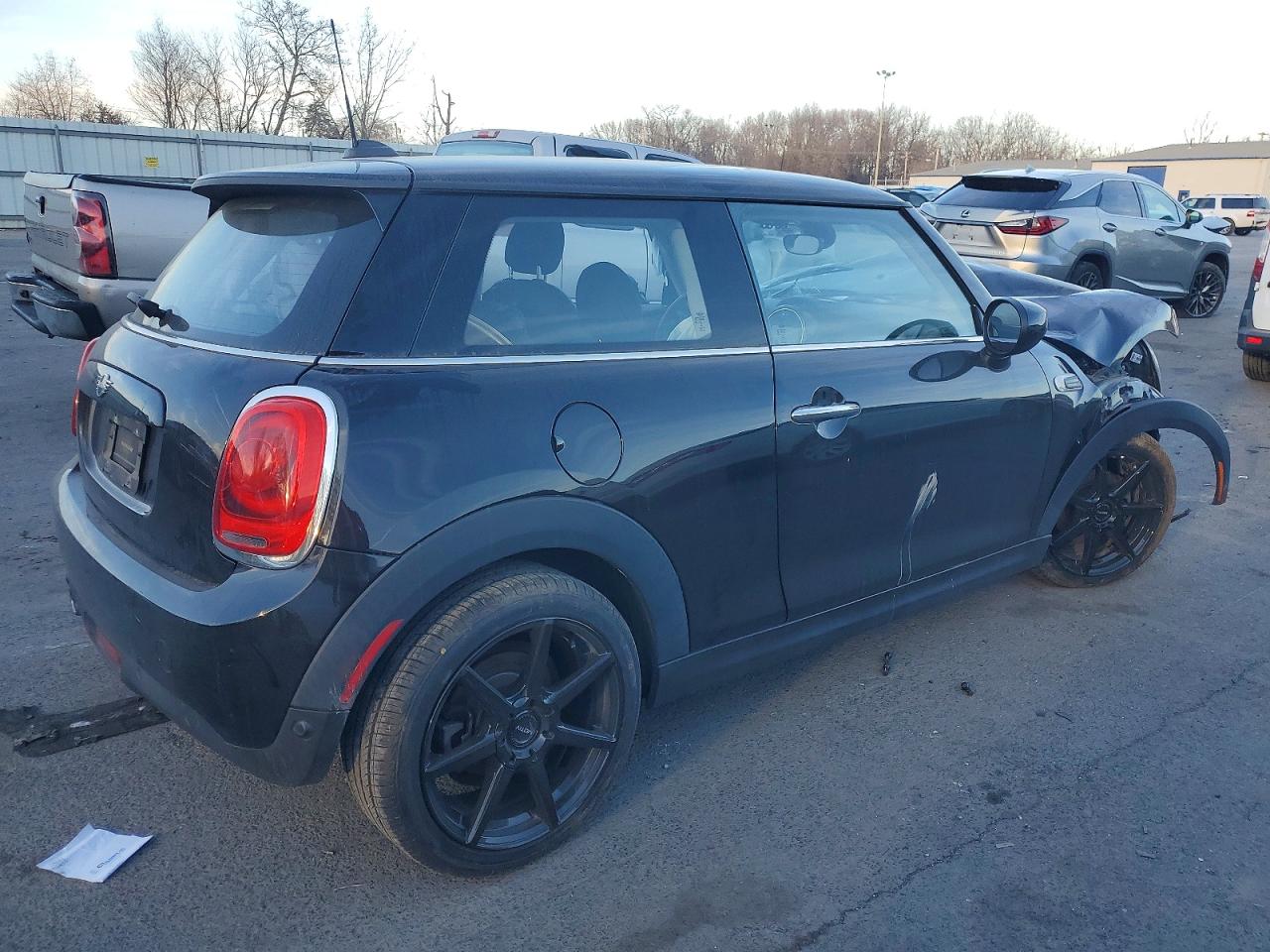 2021 MINI COOPER photo 3