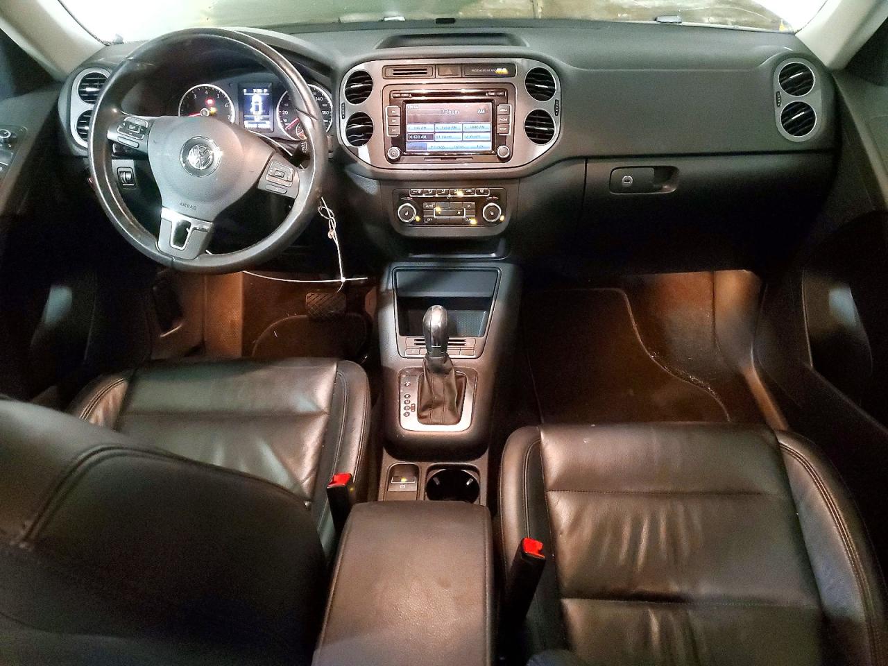 2012 VOLKSWAGEN TIGUAN S photo 8