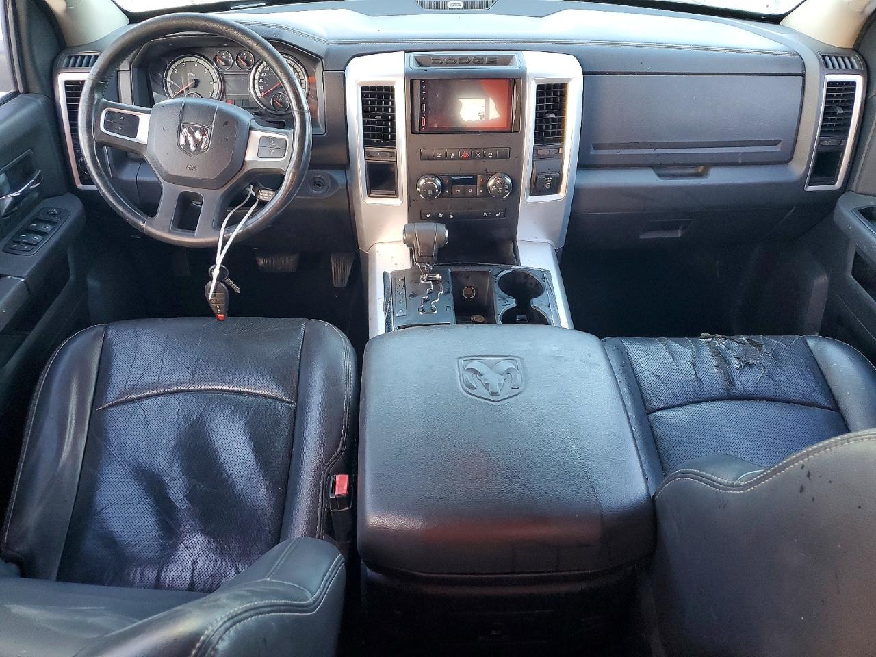 2011 DODGE RAM 1500 photo 8