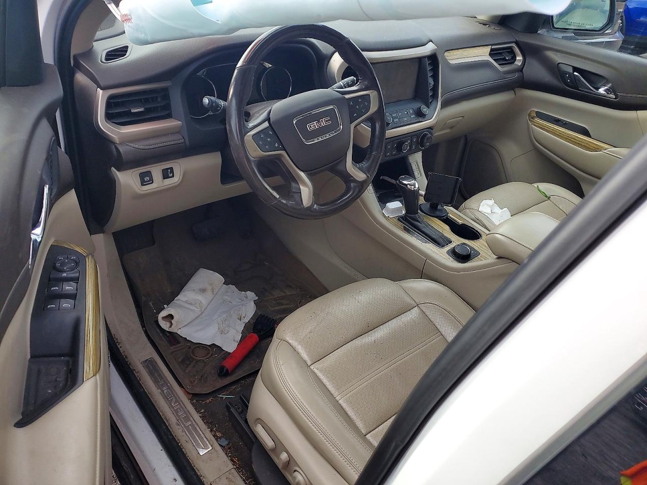2019 GMC ACADIA DENALI photo 8