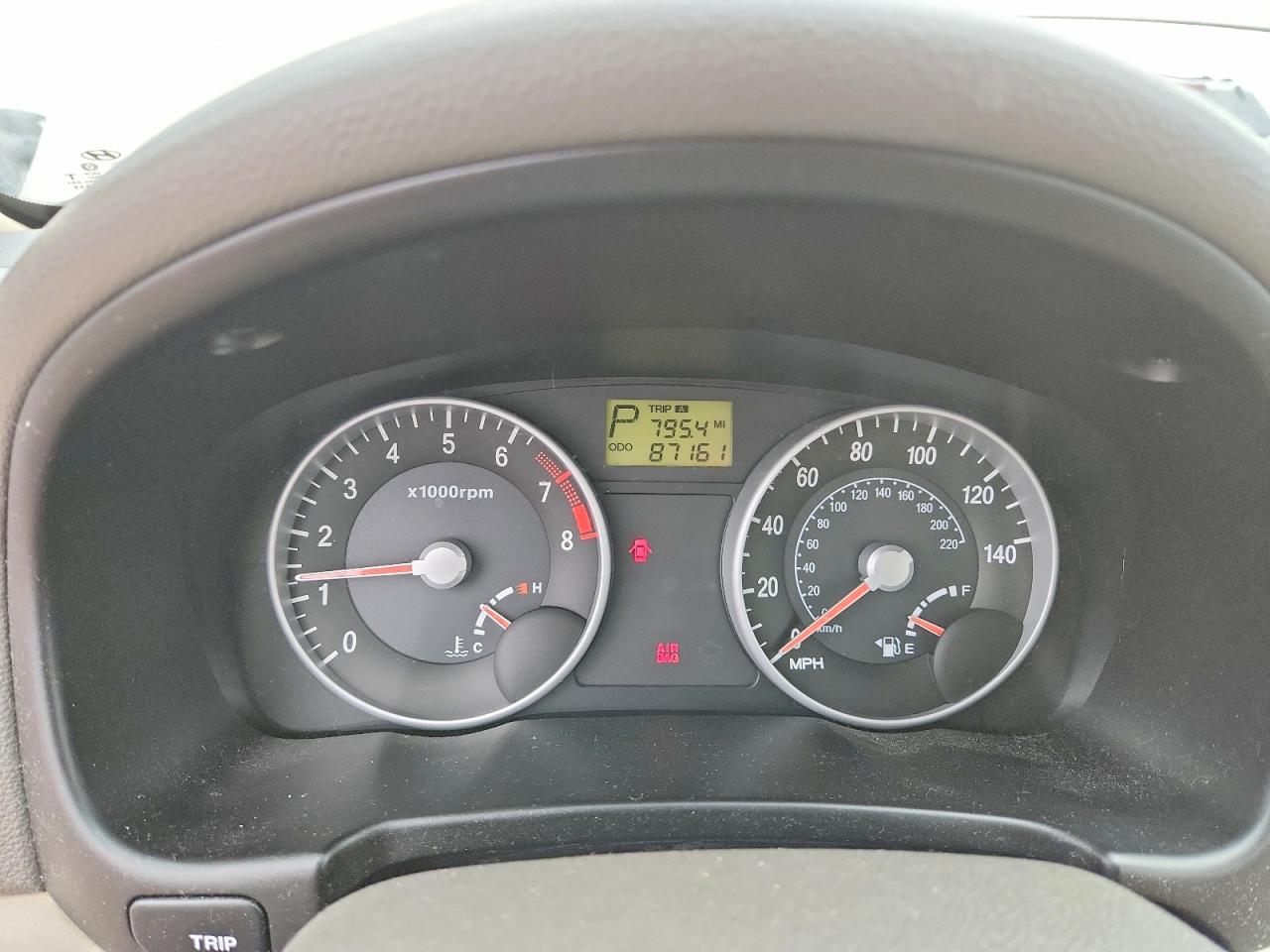2007 HYUNDAI ACCENT GLS photo 9