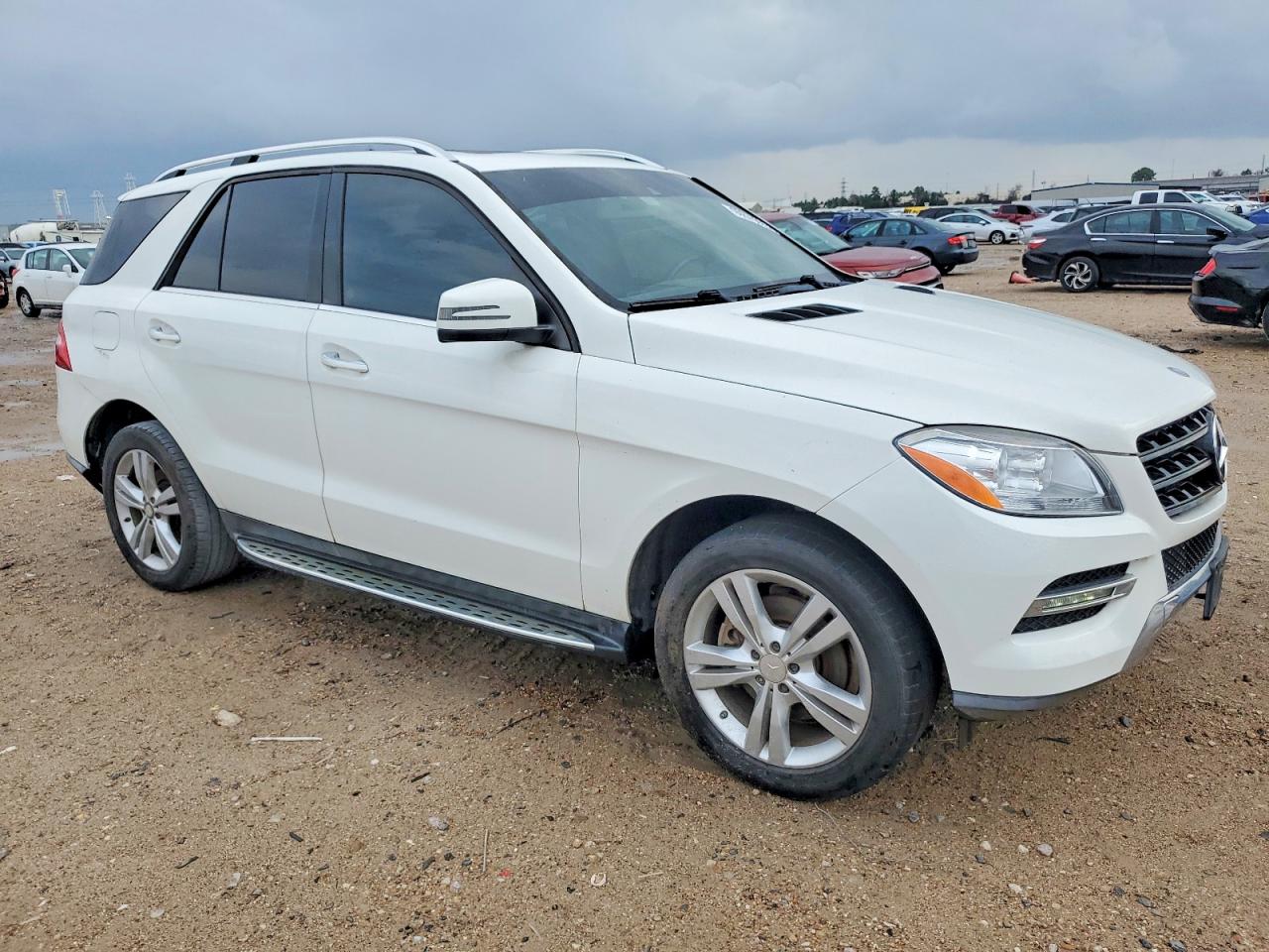 2015 MERCEDES-BENZ ML 350 4MATIC photo 4