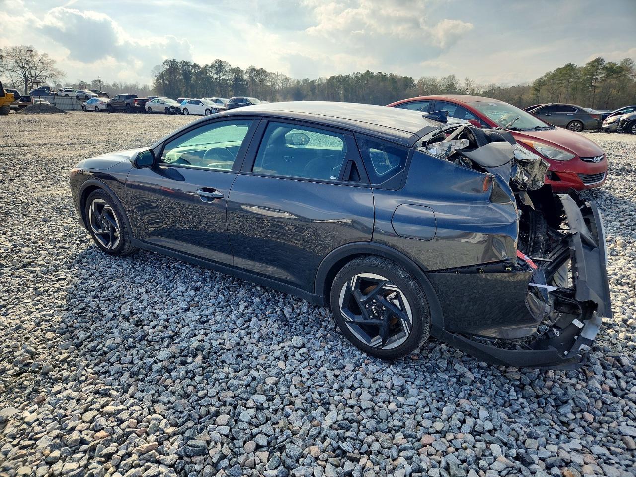2025 KIA K4 EX photo 3