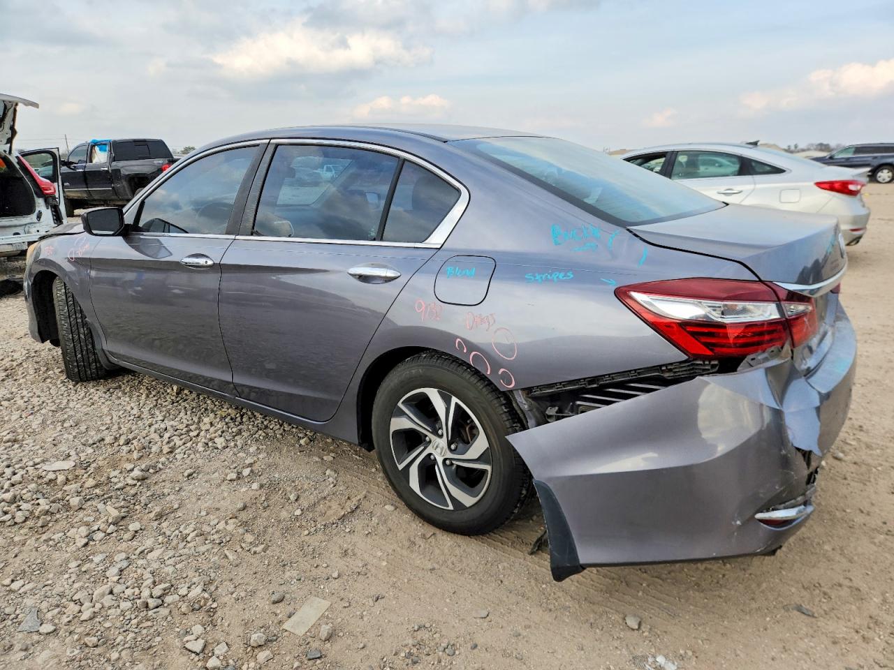 2017 HONDA ACCORD LX photo 2