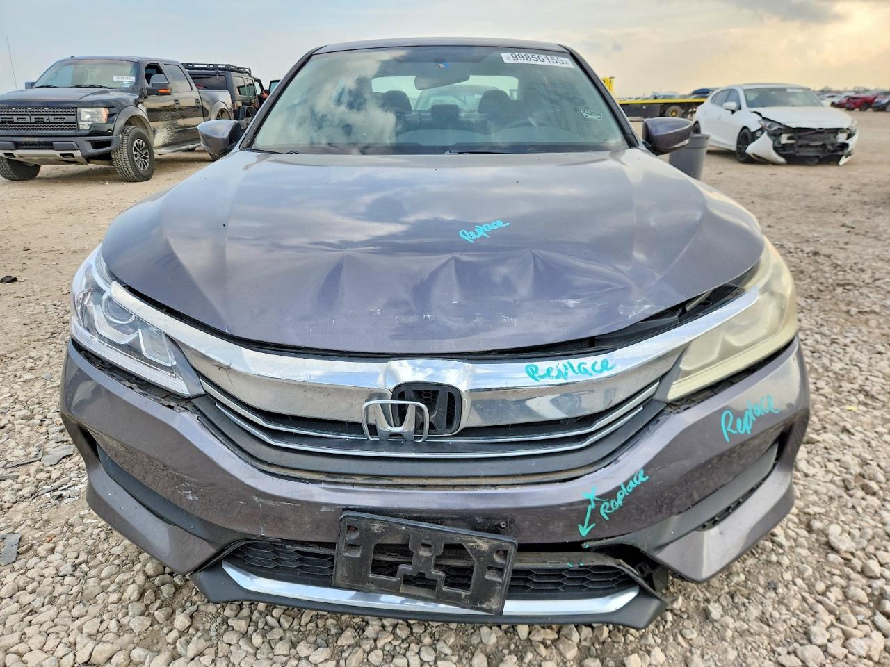 2017 HONDA ACCORD LX photo 5
