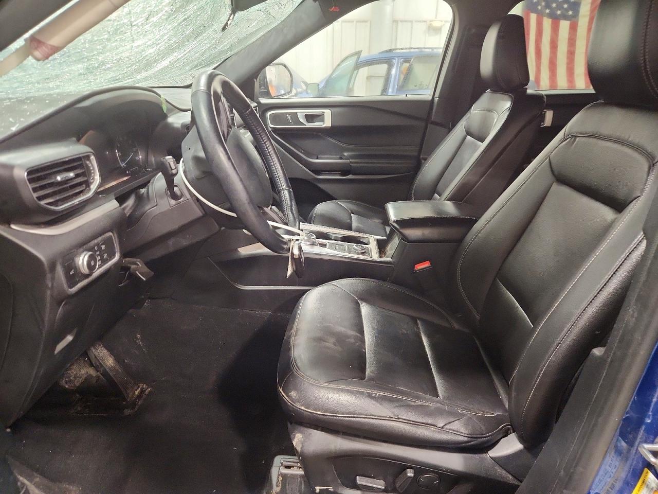 2020 FORD EXPLORER XLT photo 7