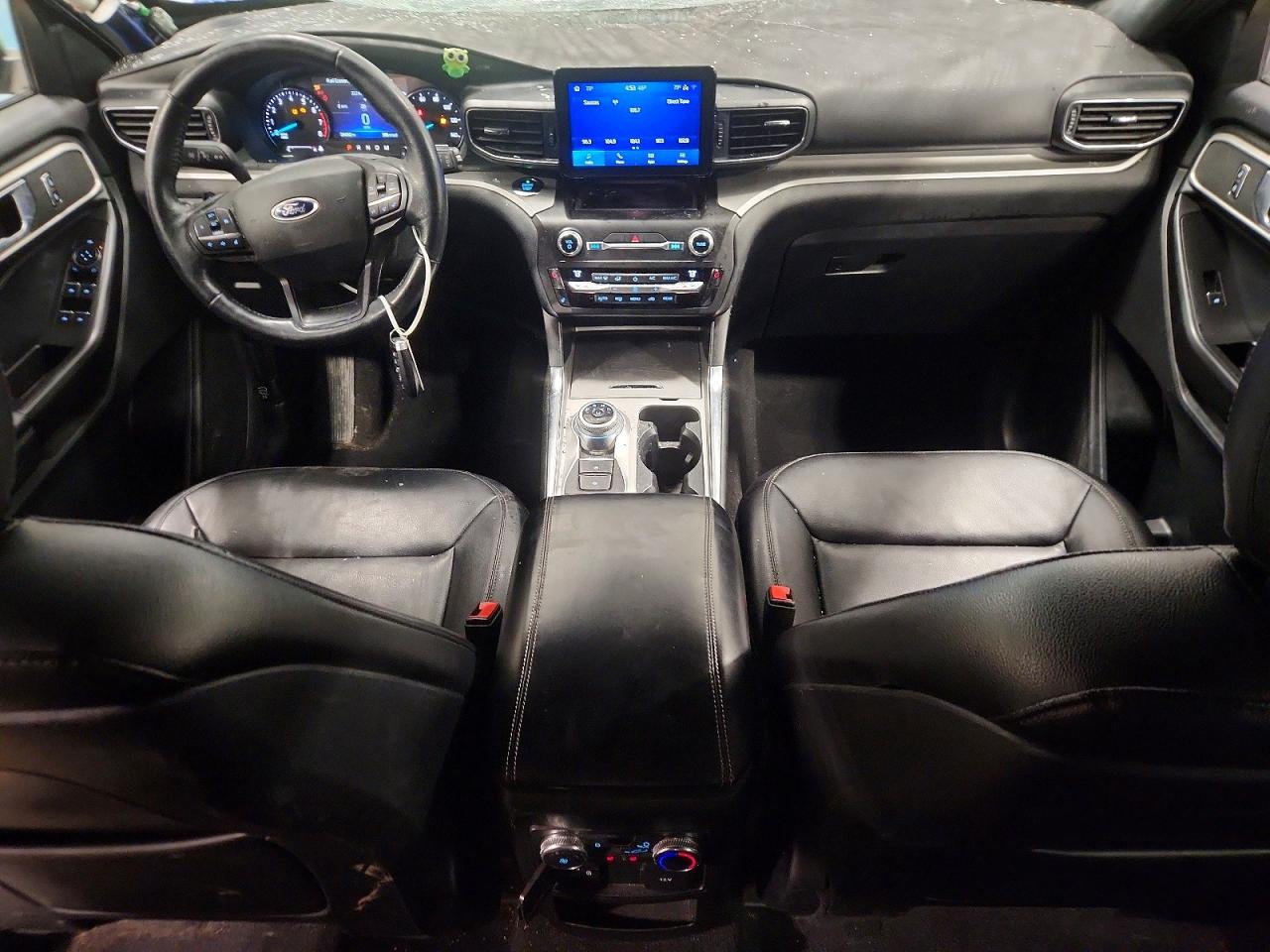 2020 FORD EXPLORER XLT photo 8