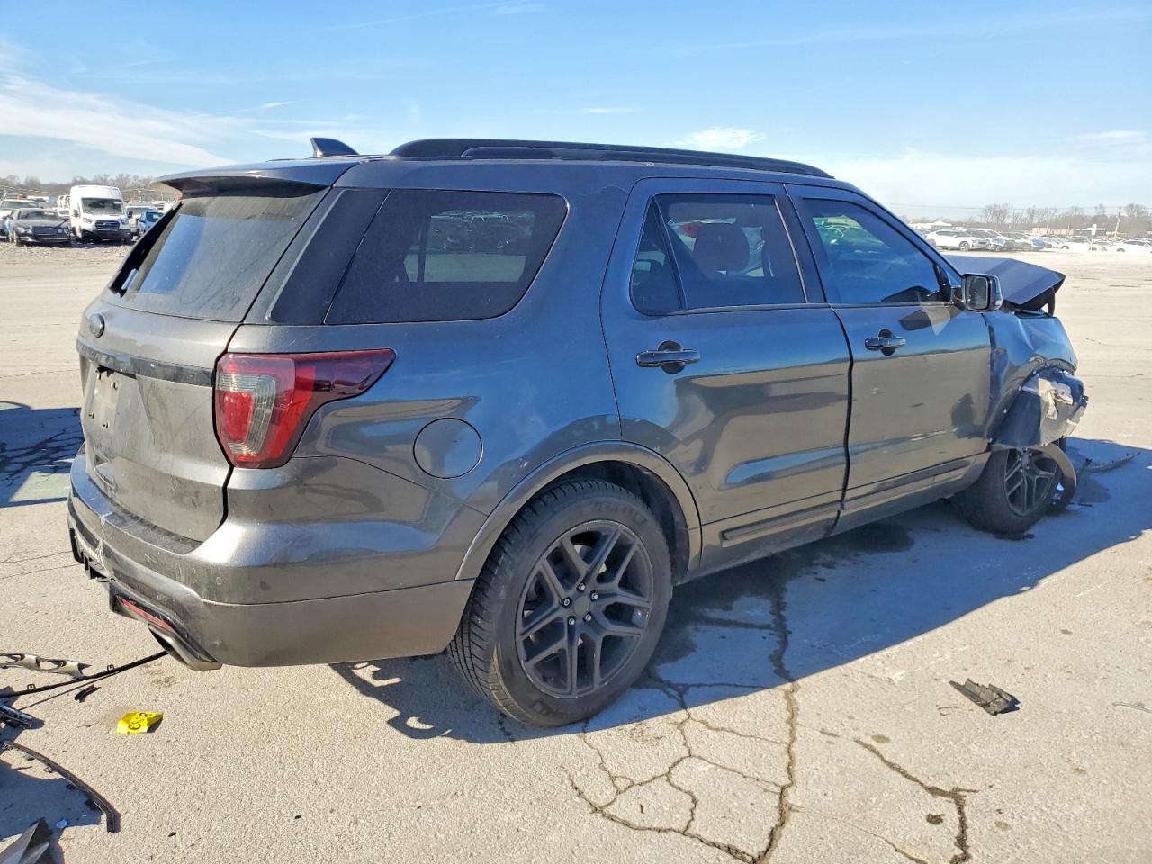 2017 FORD EXPLORER SPORT photo 3