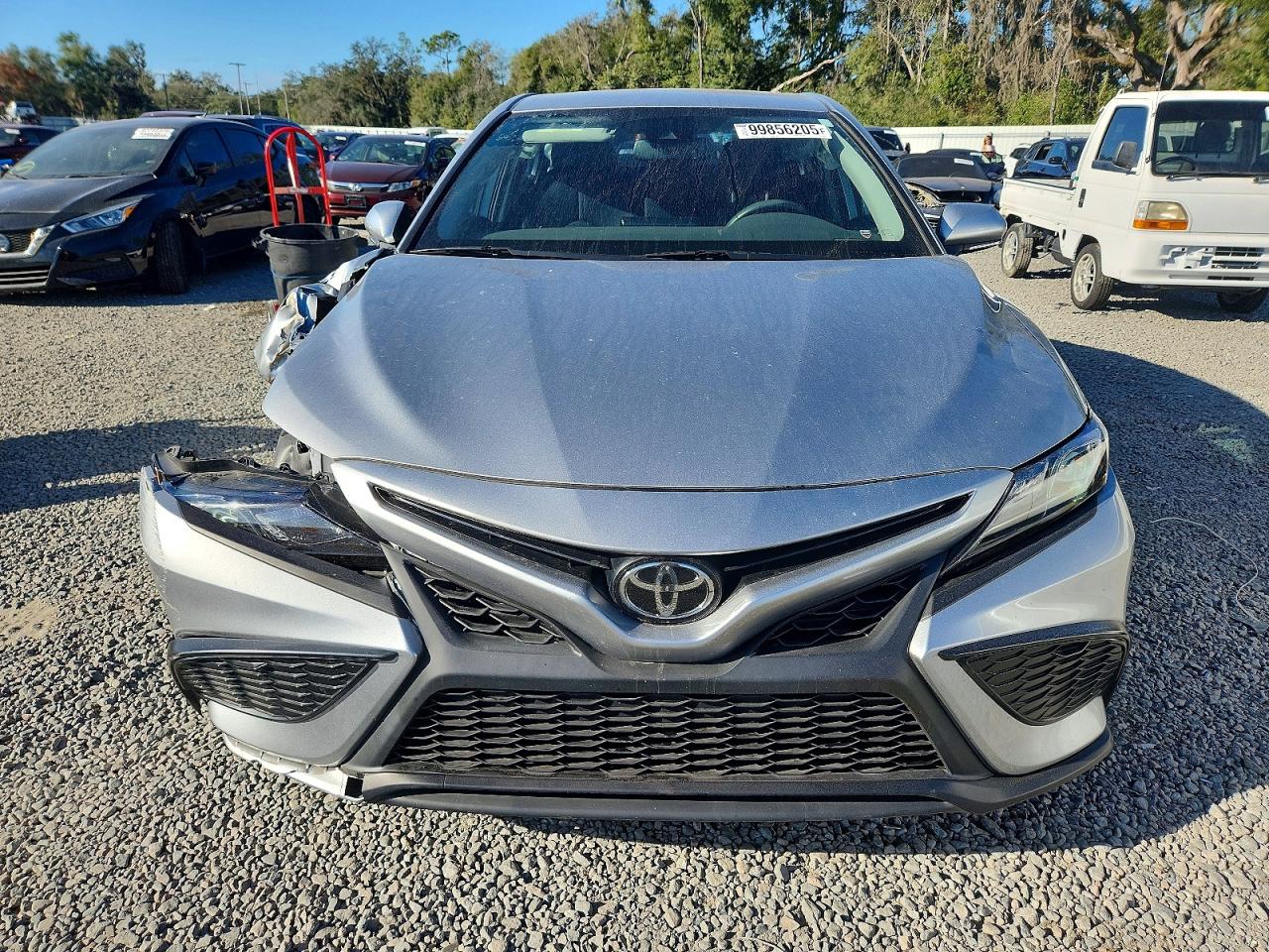 2021 TOYOTA CAMRY SE photo 5