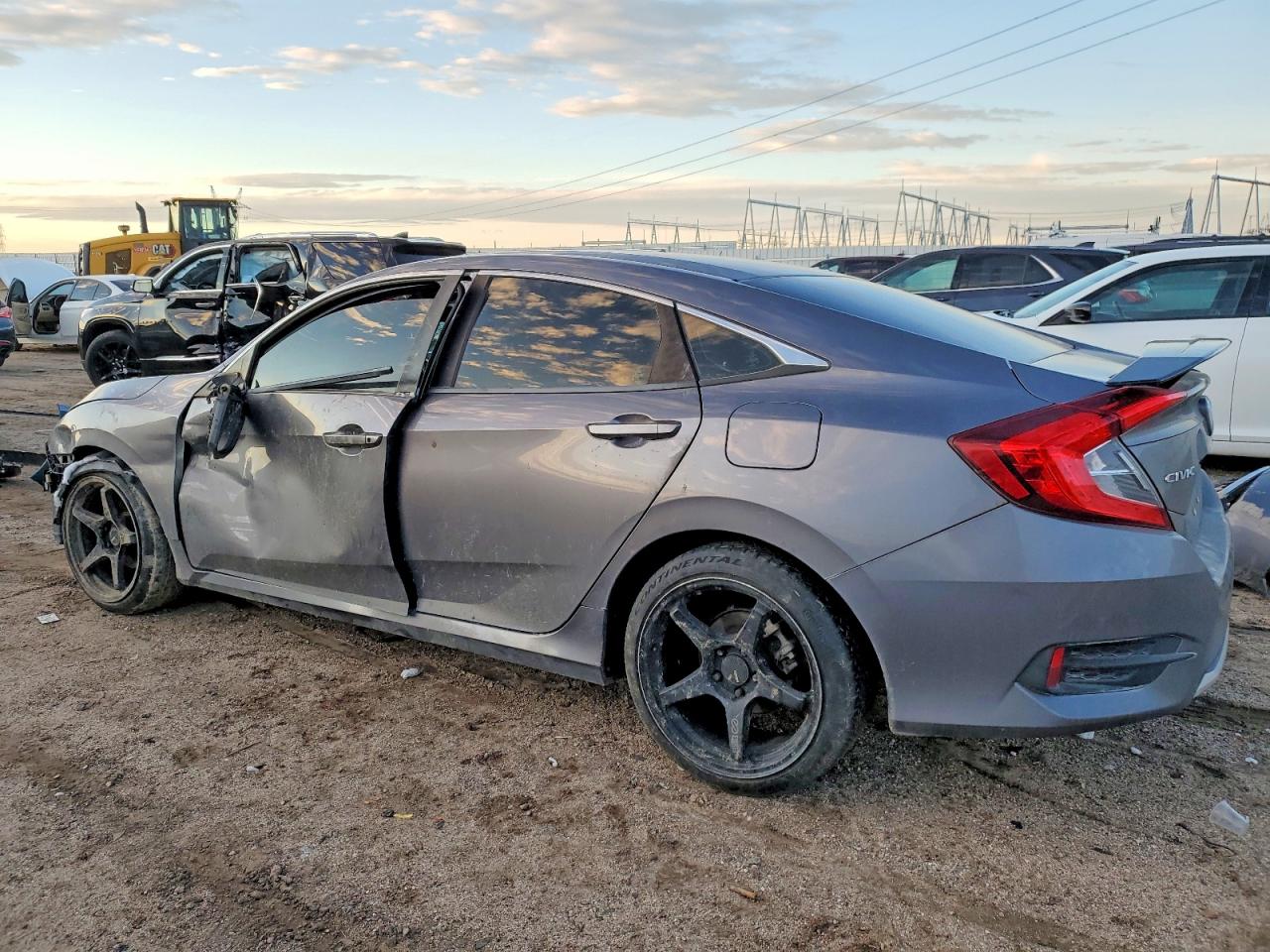 2020 HONDA CIVIC LX photo 2