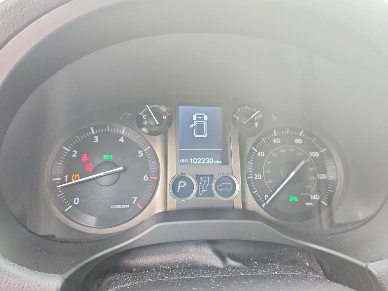 2014 LEXUS GX 460 photo 9