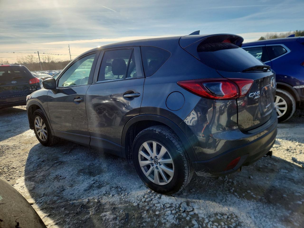 2016 MAZDA CX-5 TOURING photo 2
