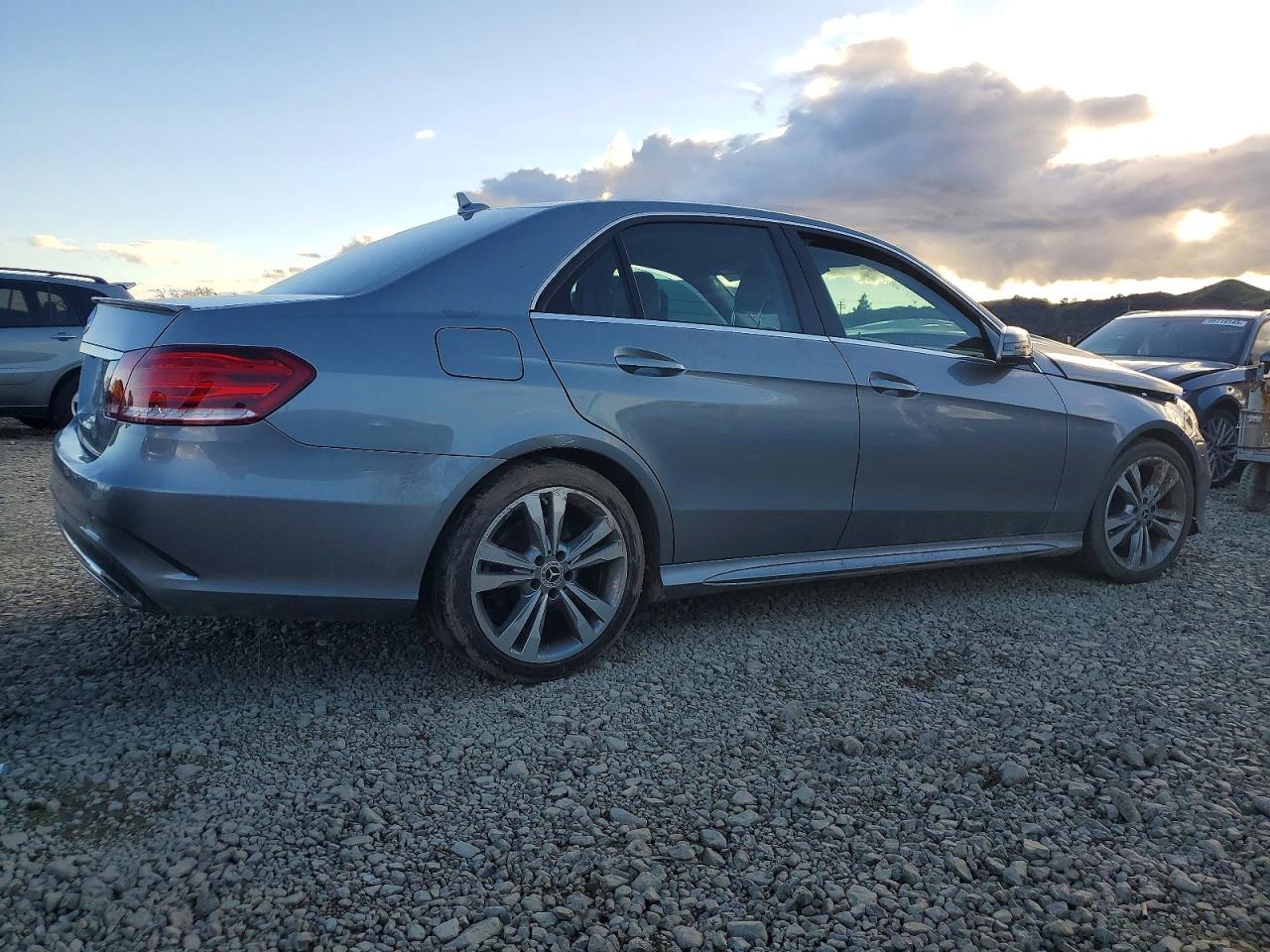 2014 MERCEDES-BENZ E 350 photo 3