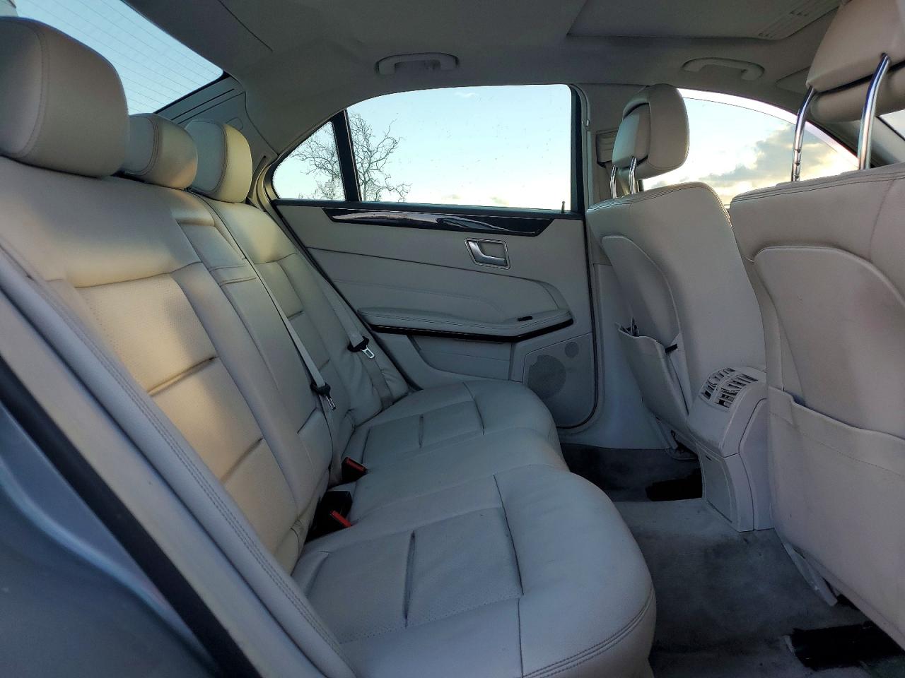 2014 MERCEDES-BENZ E 350 photo 10