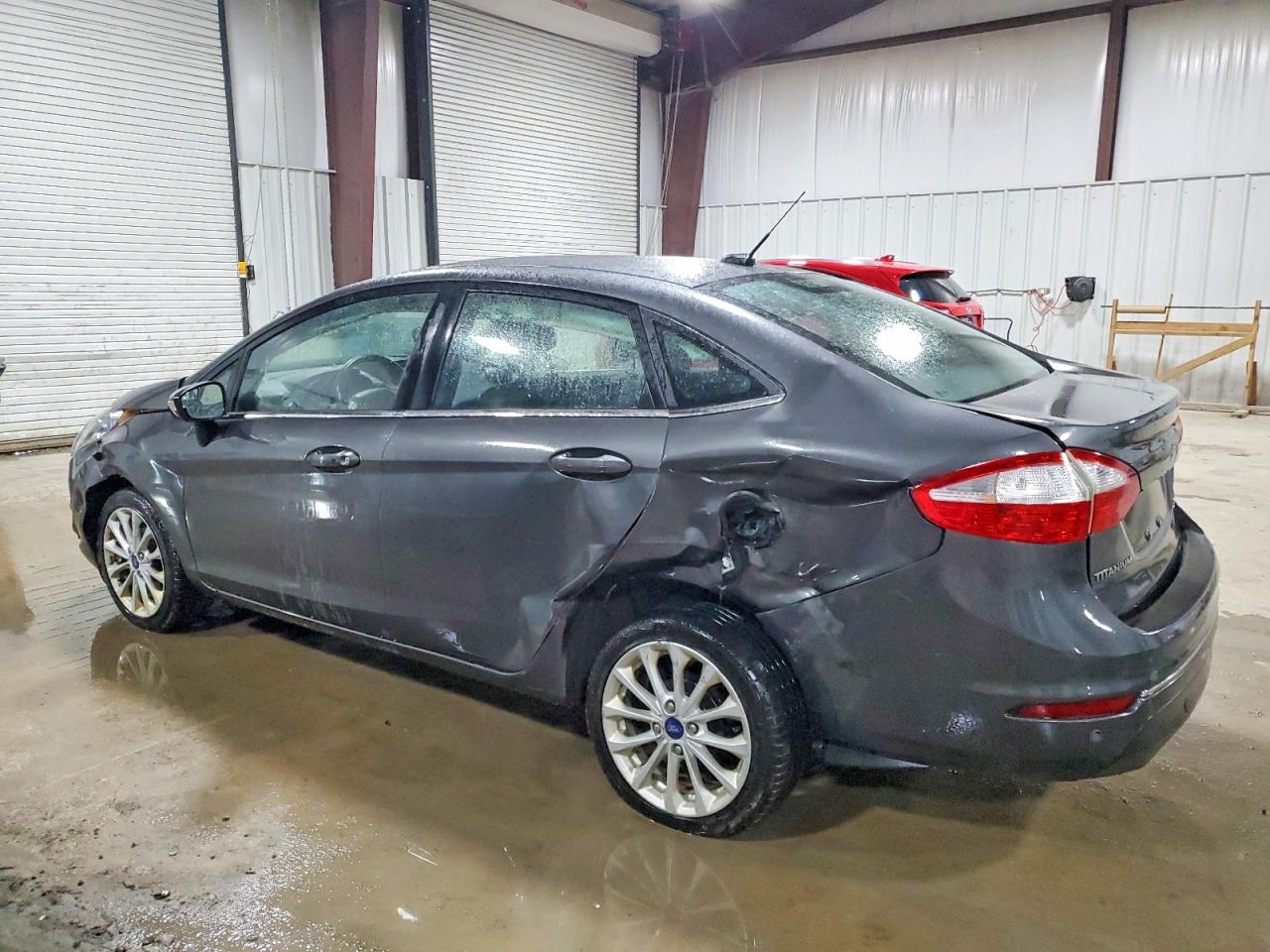 2018 FORD FIESTA TITANIUM photo 2