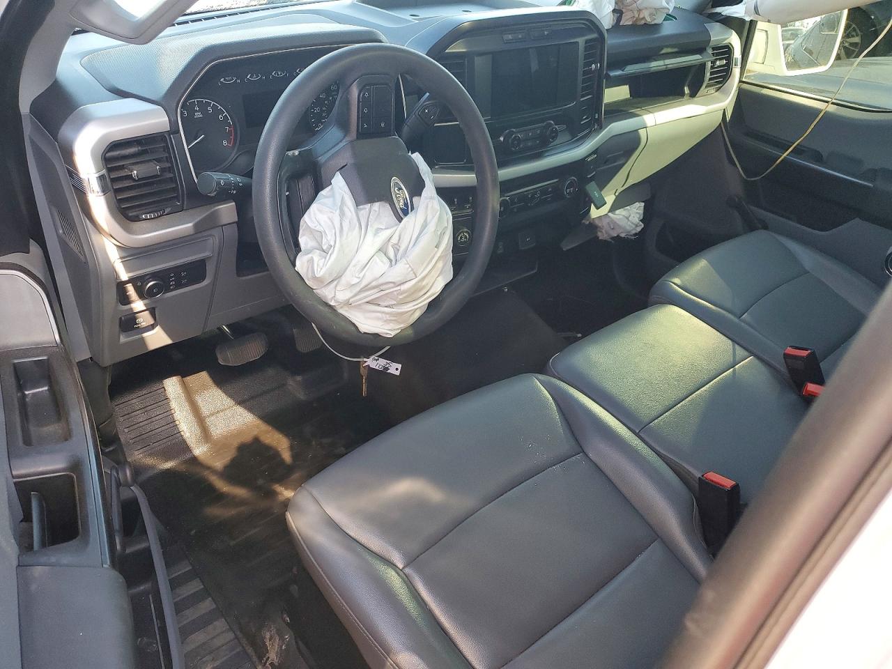 2021 FORD F150 photo 8