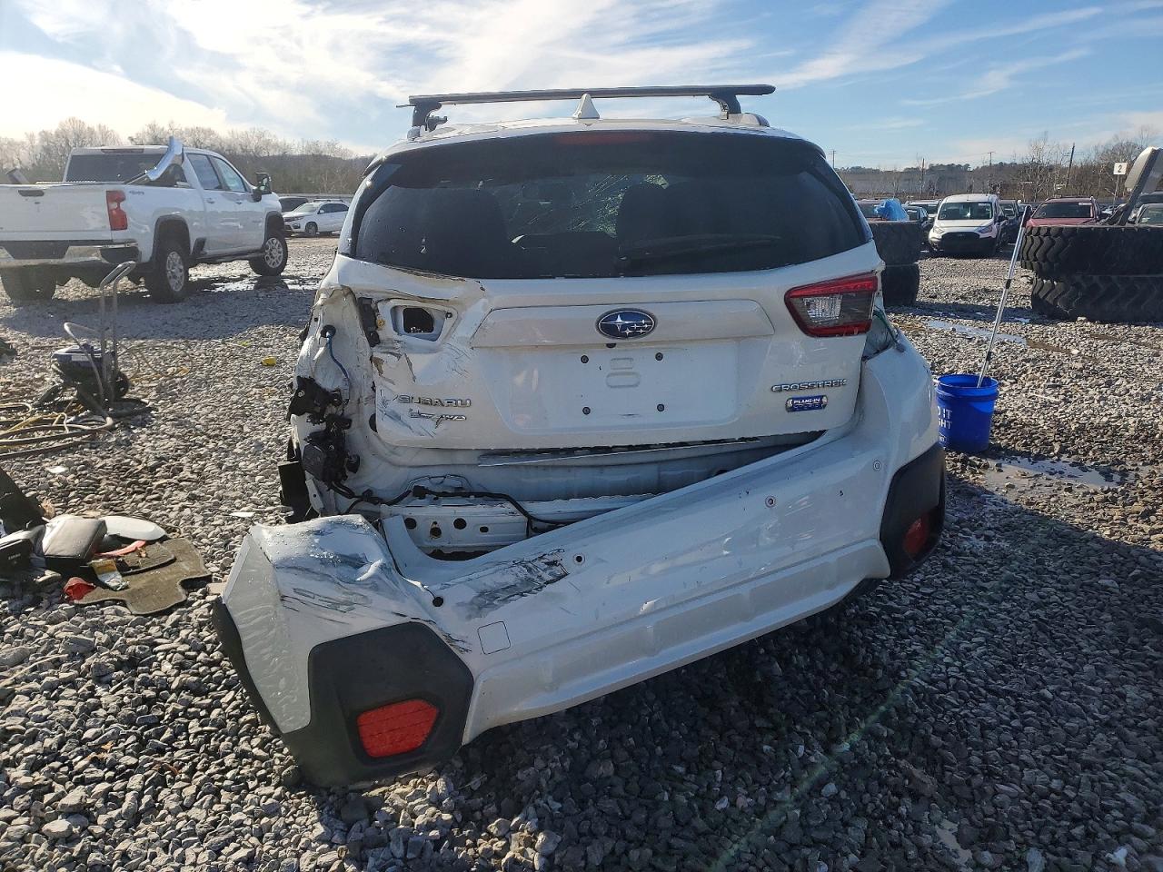 2020 SUBARU CROSSTREK LIMITED photo 6