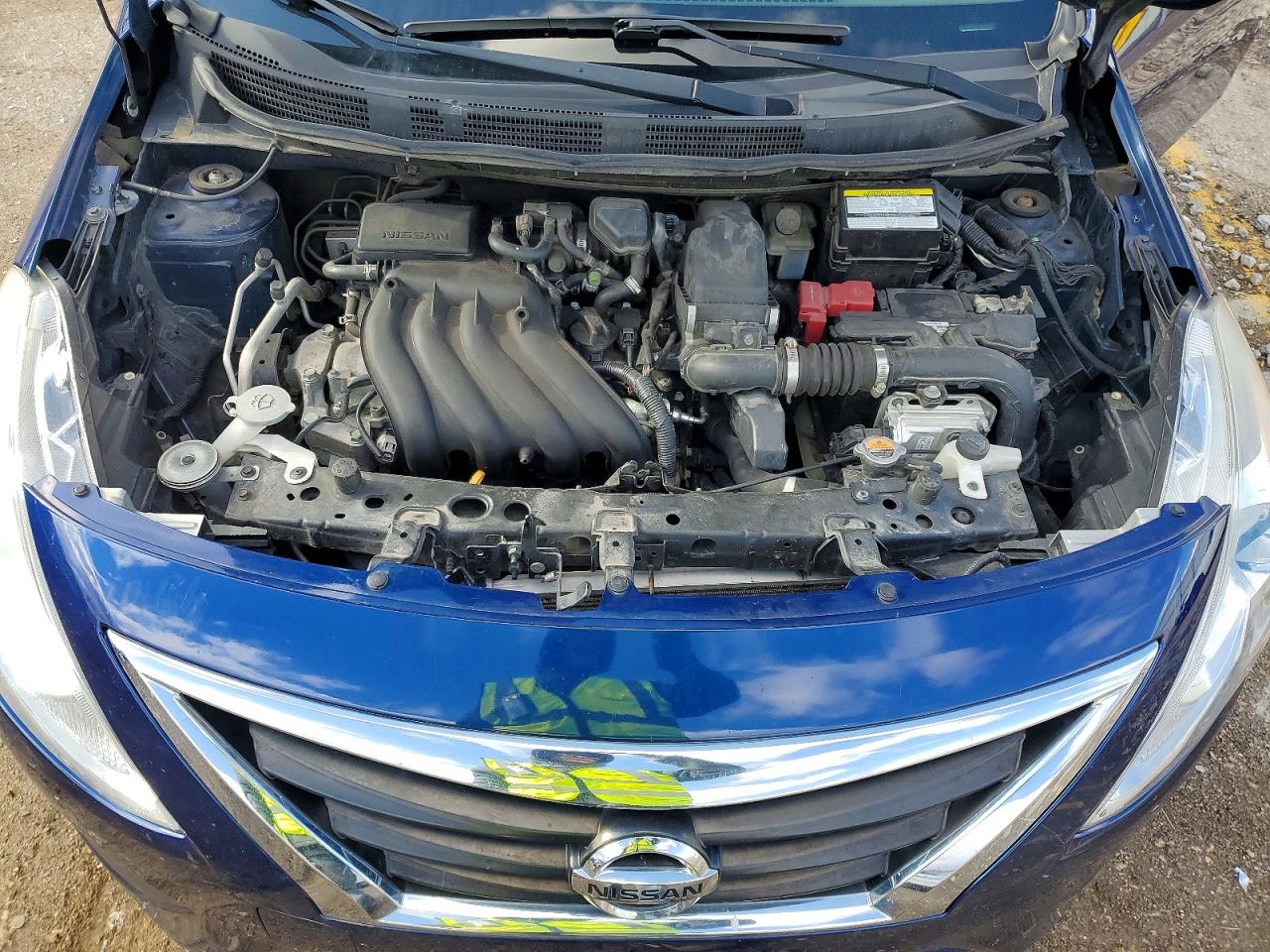 2018 NISSAN VERSA S photo 11